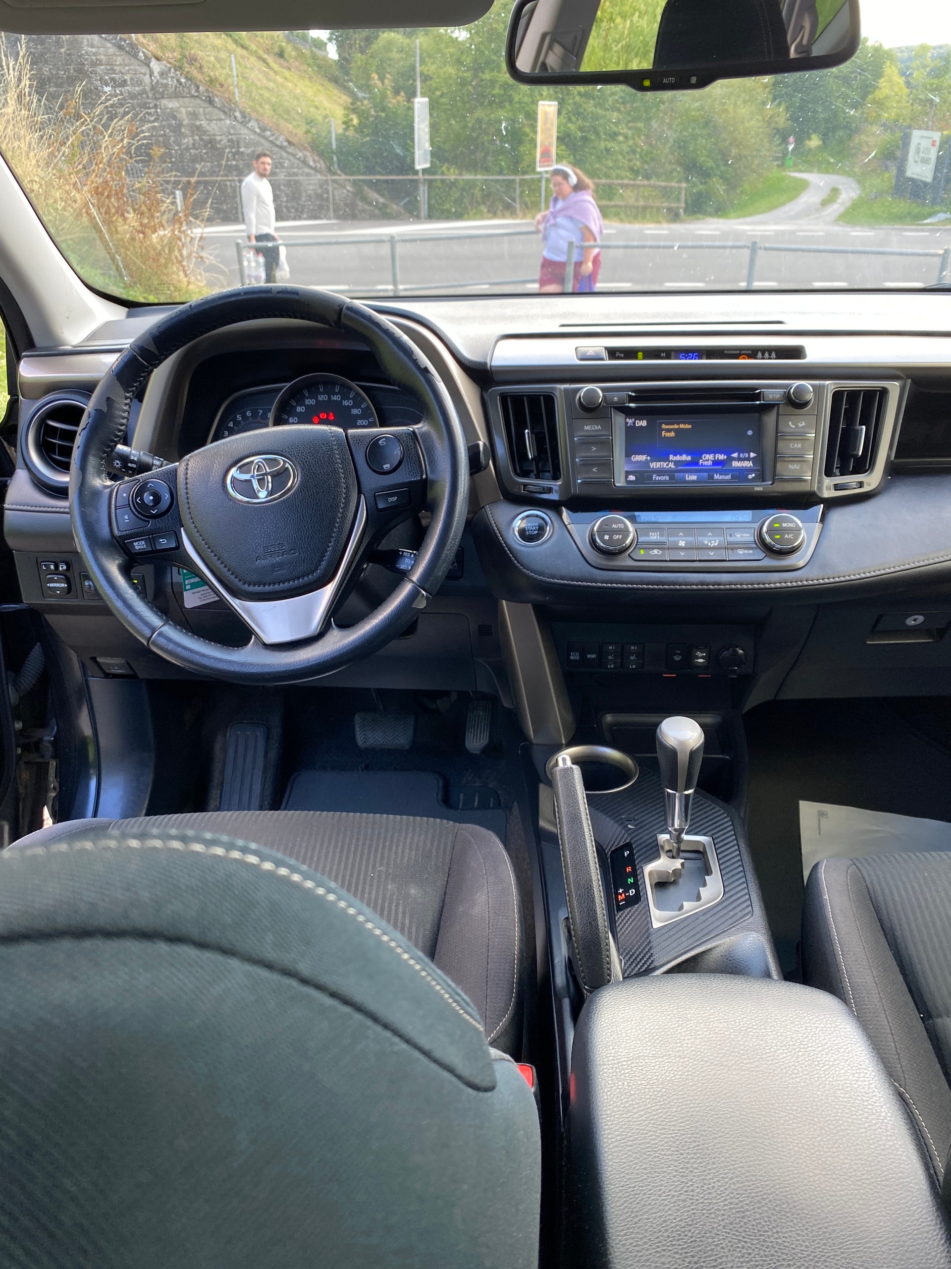 TOYOTA RAV-4 2.0 16V Style Multidrive S-image-9