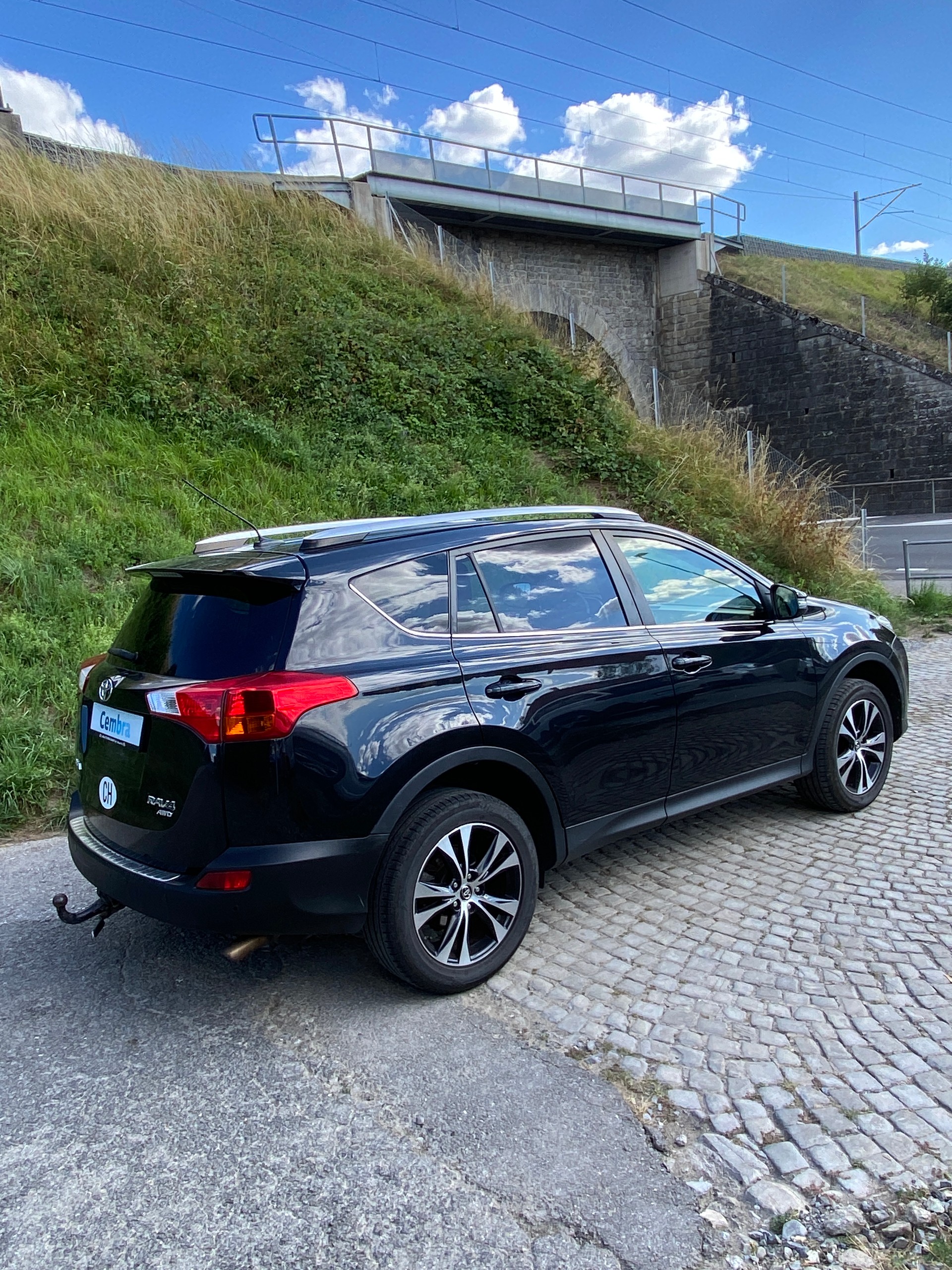 TOYOTA RAV-4 2.0 16V Style Multidrive S-showroom-element-3