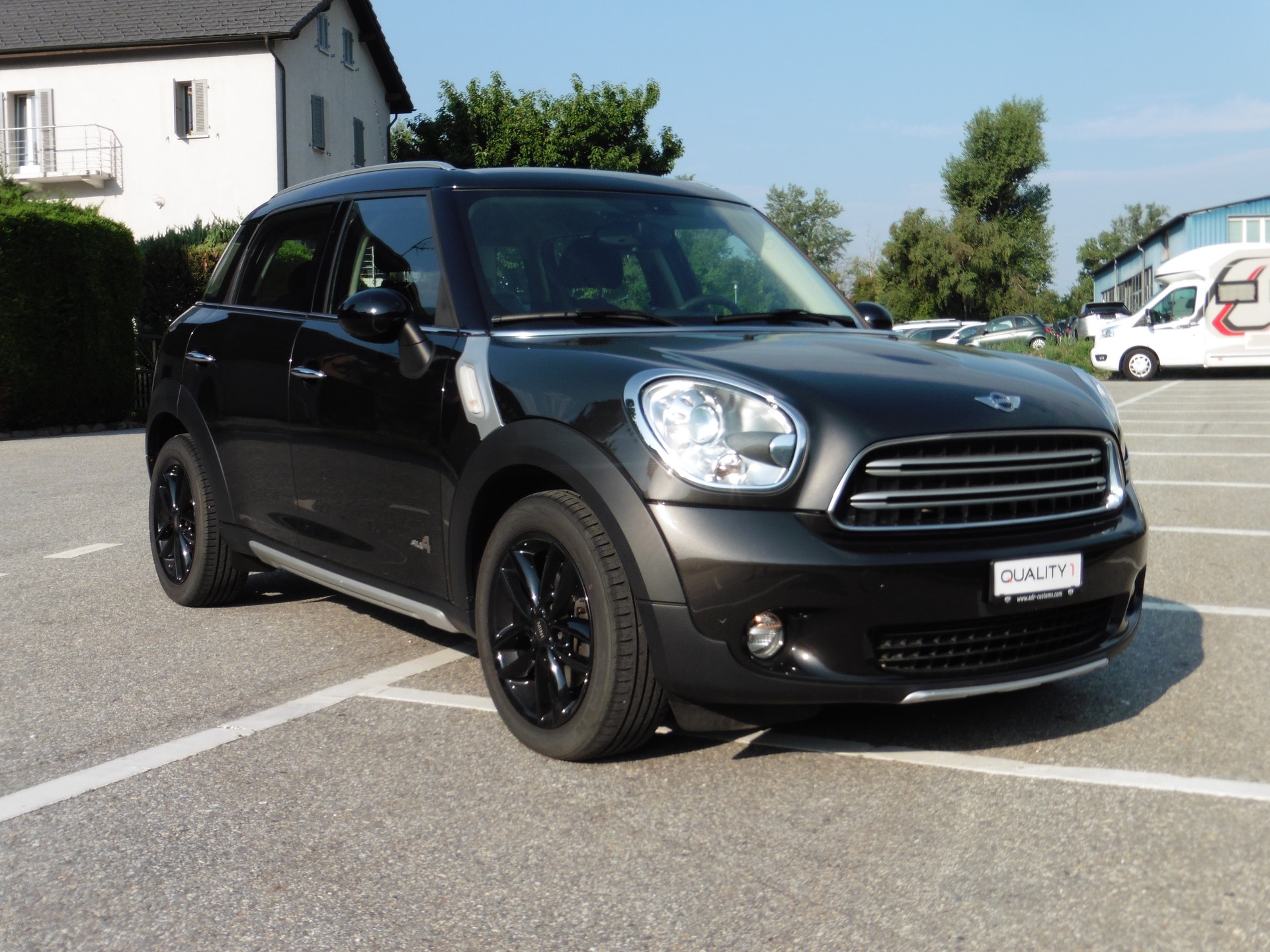 MINI Countryman Cooper ALL4 Steptronic-showroom-element-1