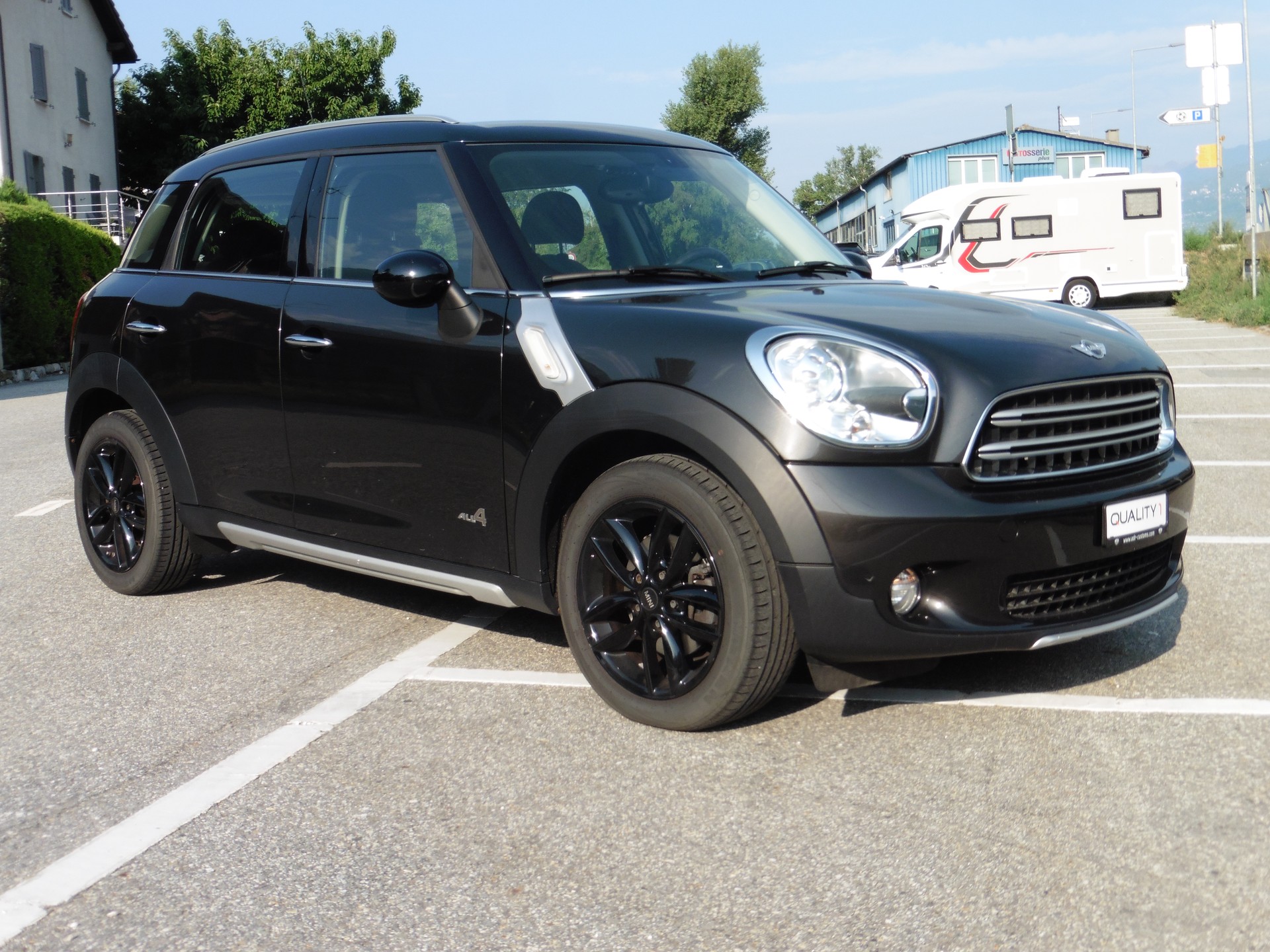 MINI Countryman Cooper ALL4 Steptronic-showroom-element-2