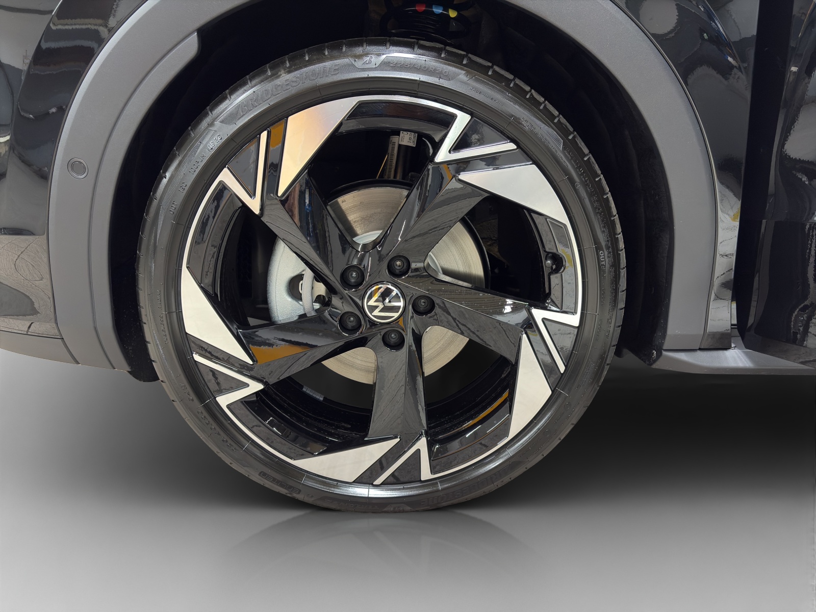 VW T-Roc 1.5 eTSI mHEV R-Line DSG-image-13