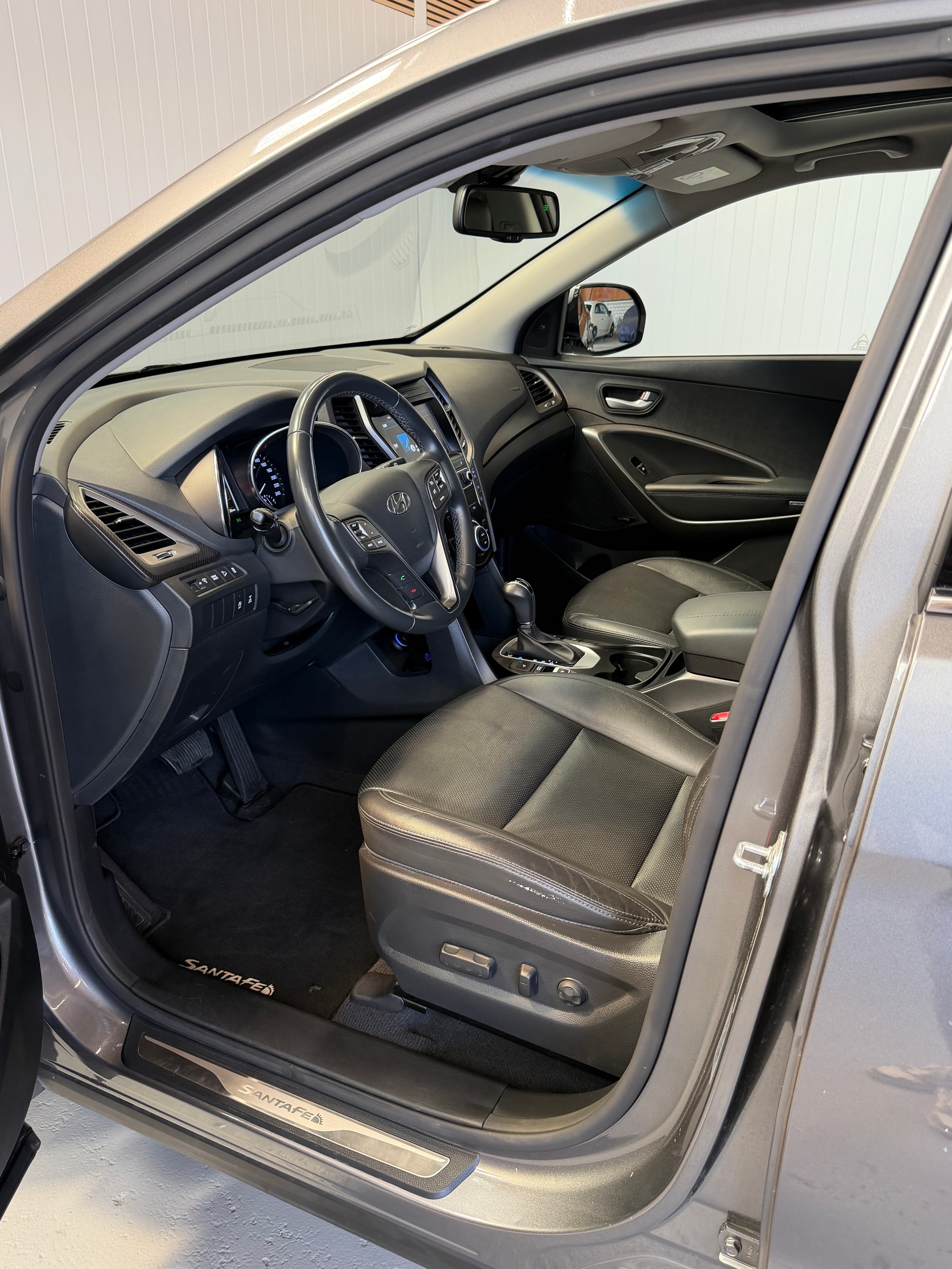 HYUNDAI Santa Fe 2.2 CRDI 4WD Automatic, frisch ab MFK und Service, top gepflegt, 7 Plätze-image-8