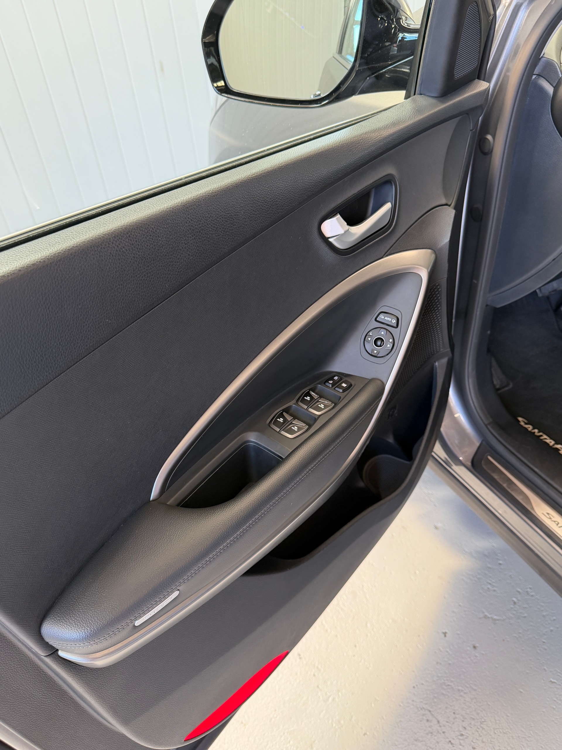 HYUNDAI Santa Fe 2.2 CRDI 4WD Automatic, frisch ab MFK und Service, top gepflegt, 7 Plätze-image-19