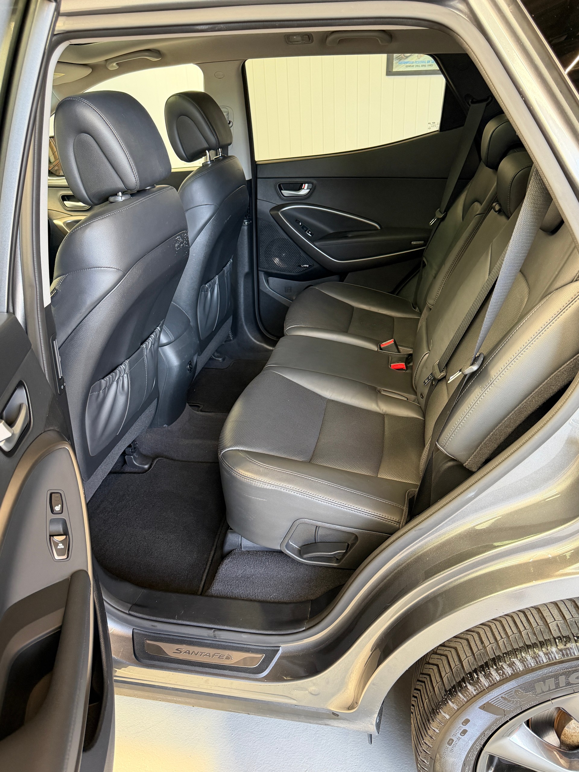 HYUNDAI Santa Fe 2.2 CRDI 4WD Automatic, frisch ab MFK und Service, top gepflegt, 7 Plätze-image-11
