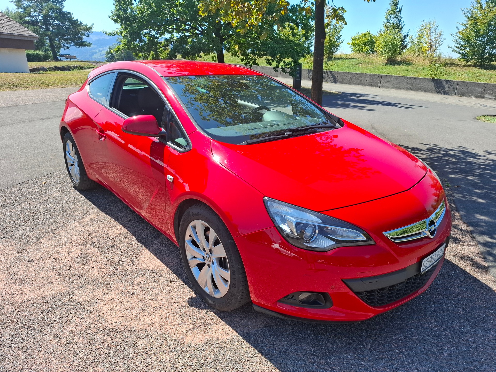 OPEL Astra GTC 1.4i 16V Turbo Enjoy