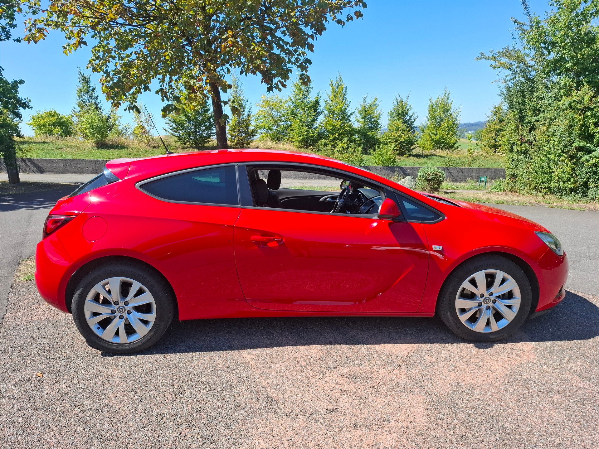 OPEL Astra GTC 1.4i 16V Turbo Enjoy-image-4