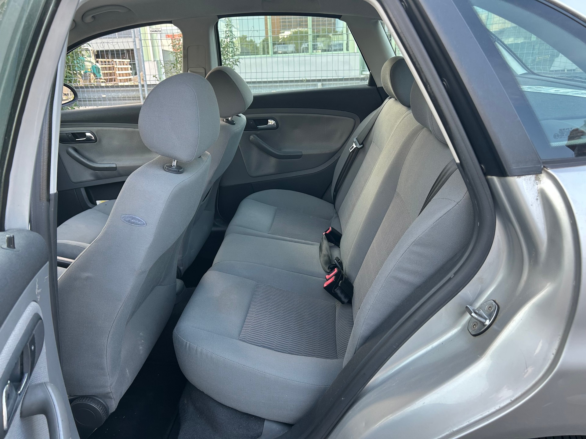 SEAT Ibiza 1.4 16V Signo-image-7