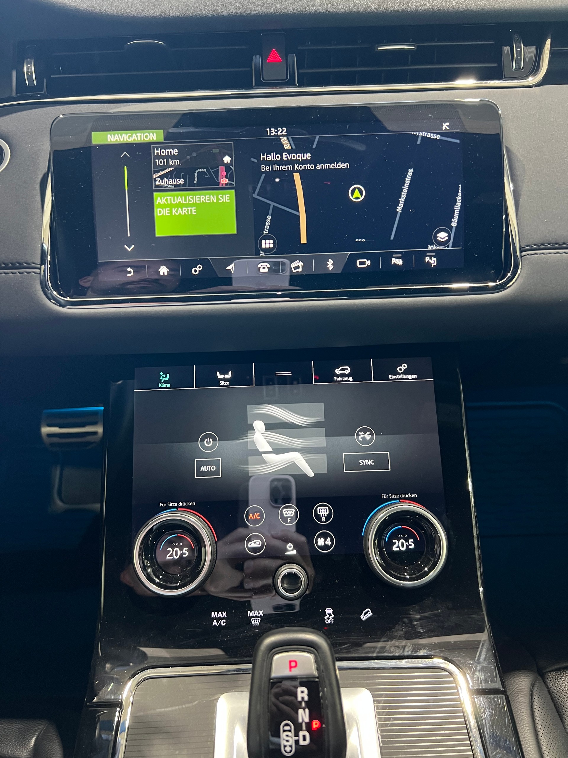 LAND ROVER Range Rover Evoque P 200 R-Dynamic**Panodach,Tempomat ACC,Head Up,Frisch ab MFK**-image-14