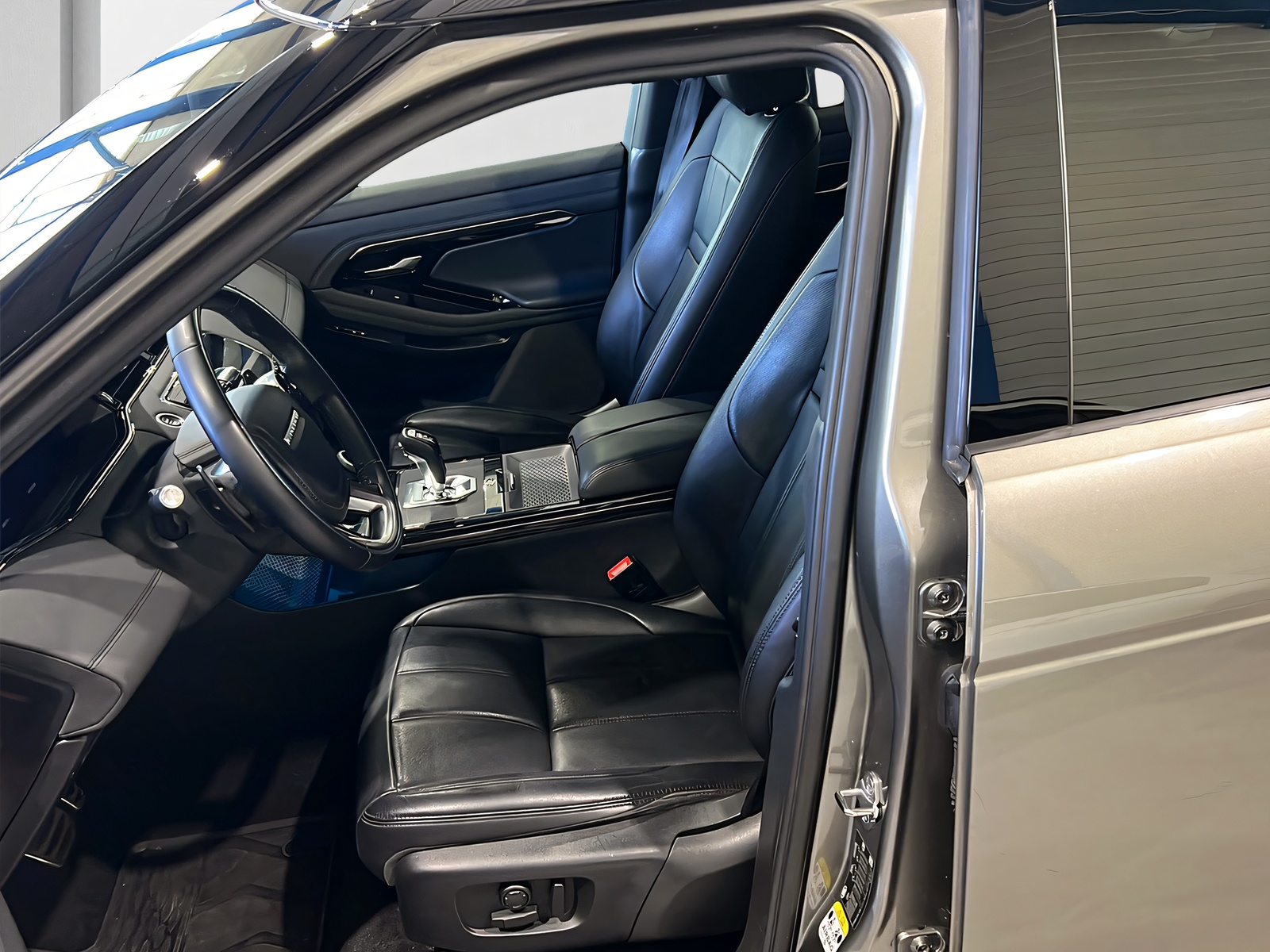 LAND ROVER Range Rover Evoque P 200 R-Dynamic**Panodach,Tempomat ACC,Head Up,Frisch ab MFK**-image-7