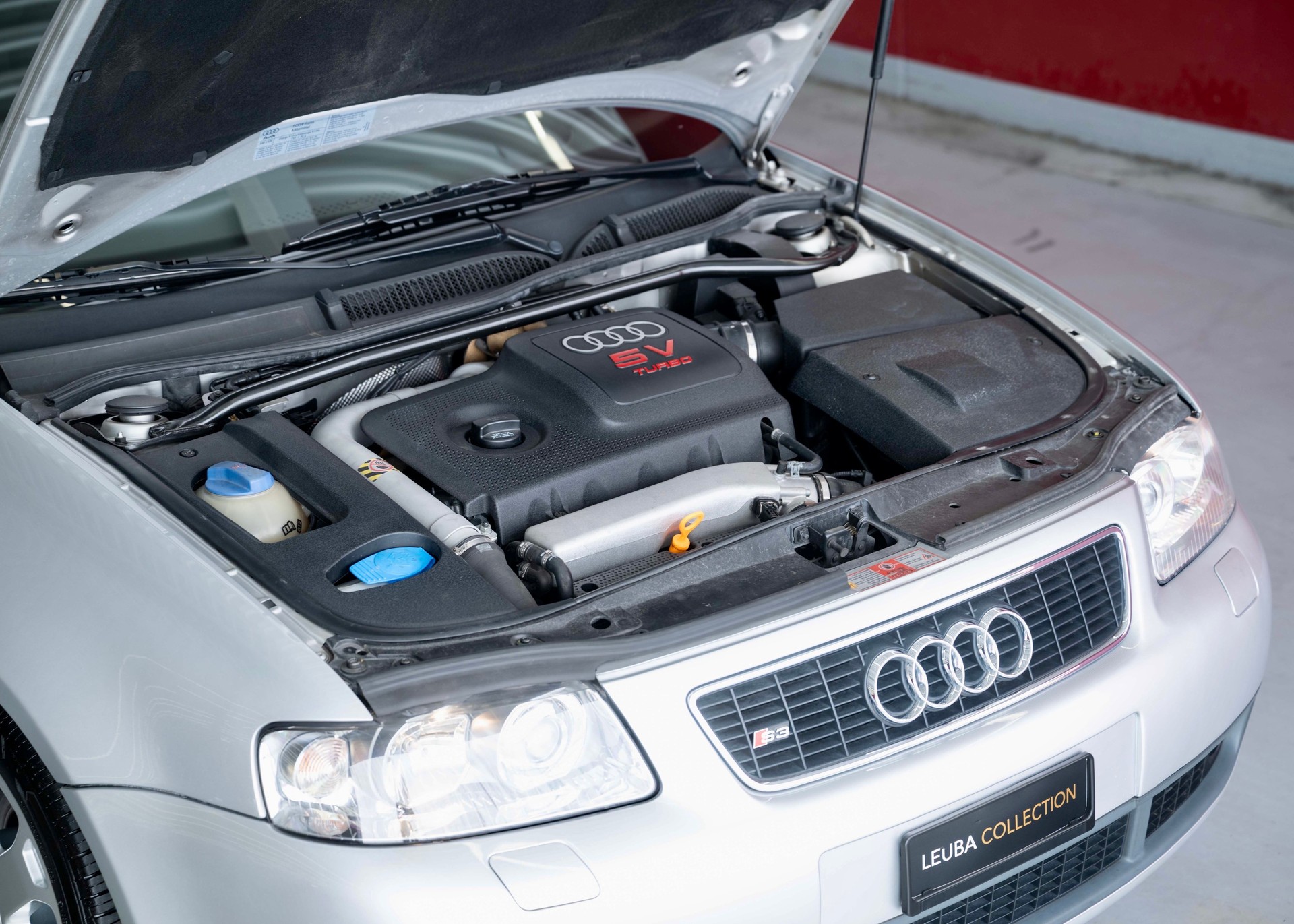 AUDI S3 quattro (2 owners, 100% original)-image-13
