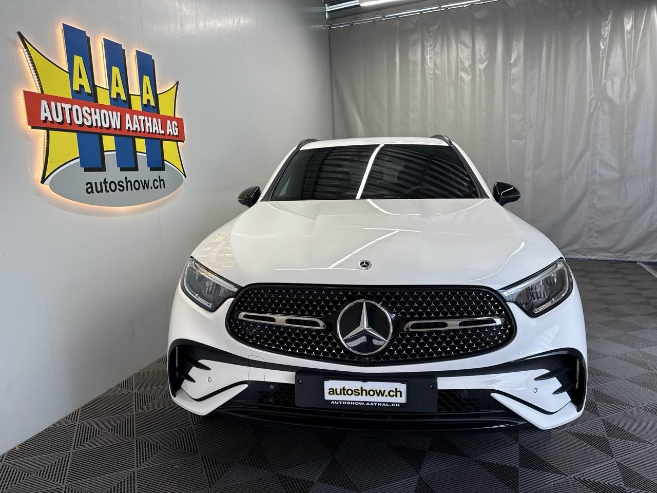 MERCEDES-BENZ GLC 300 de 4Matic AMG-image-11