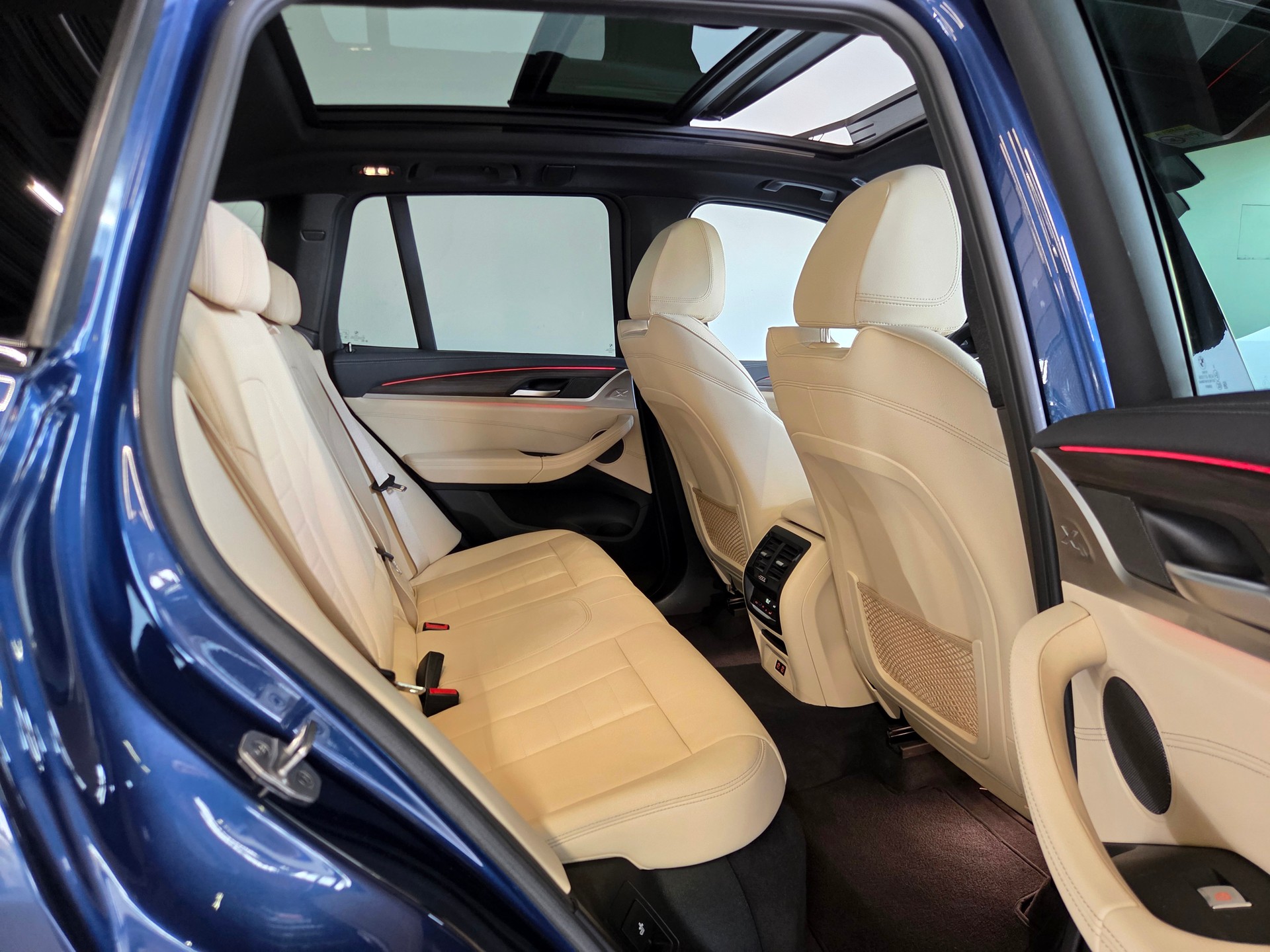 BMW X3 M40i-image-23