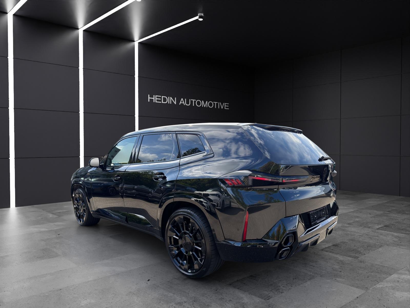 BMW XM G09 Plug-in Hybrid-showroom-element-2