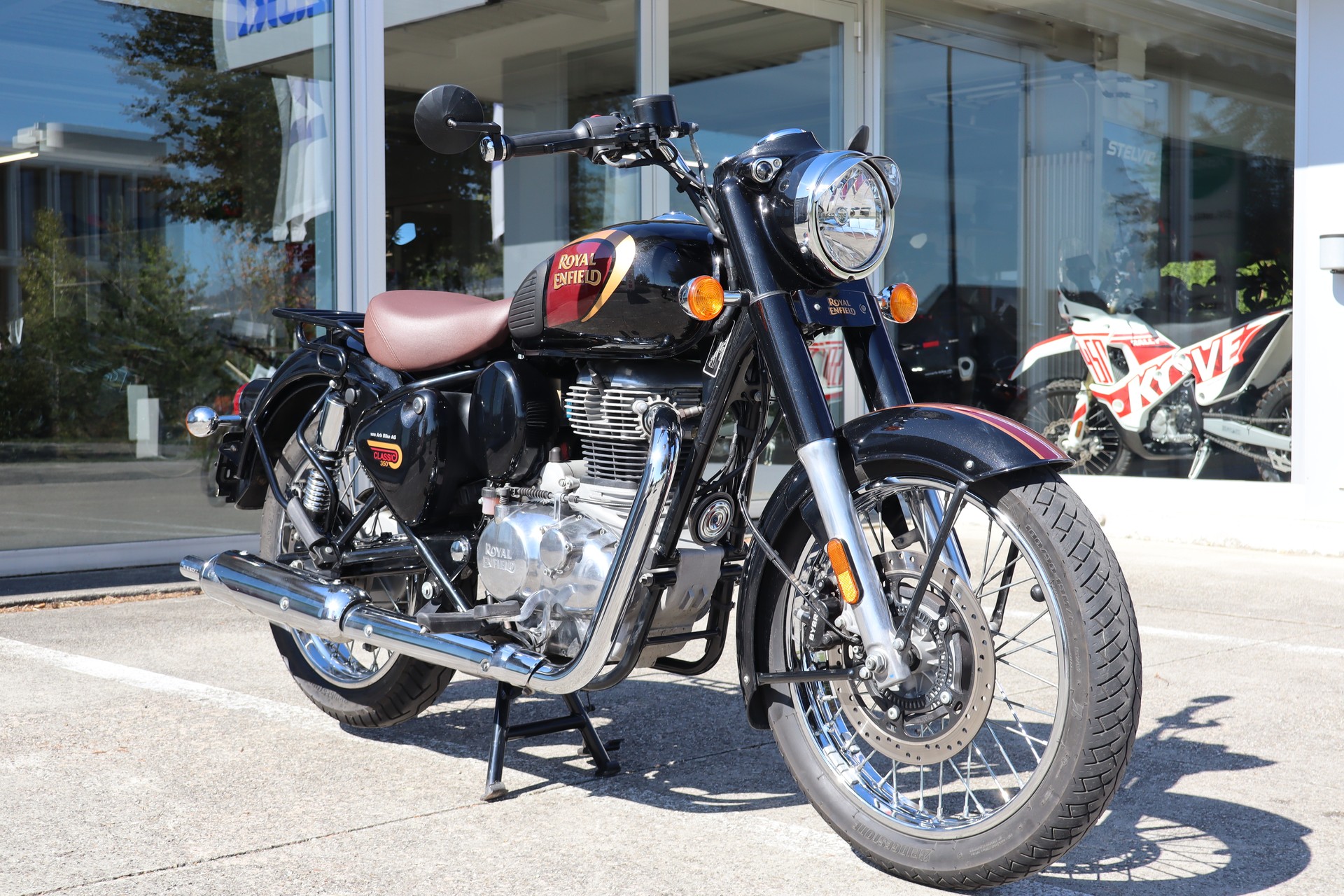 ROYAL ENFIELD Classic 350 ABS-image-1