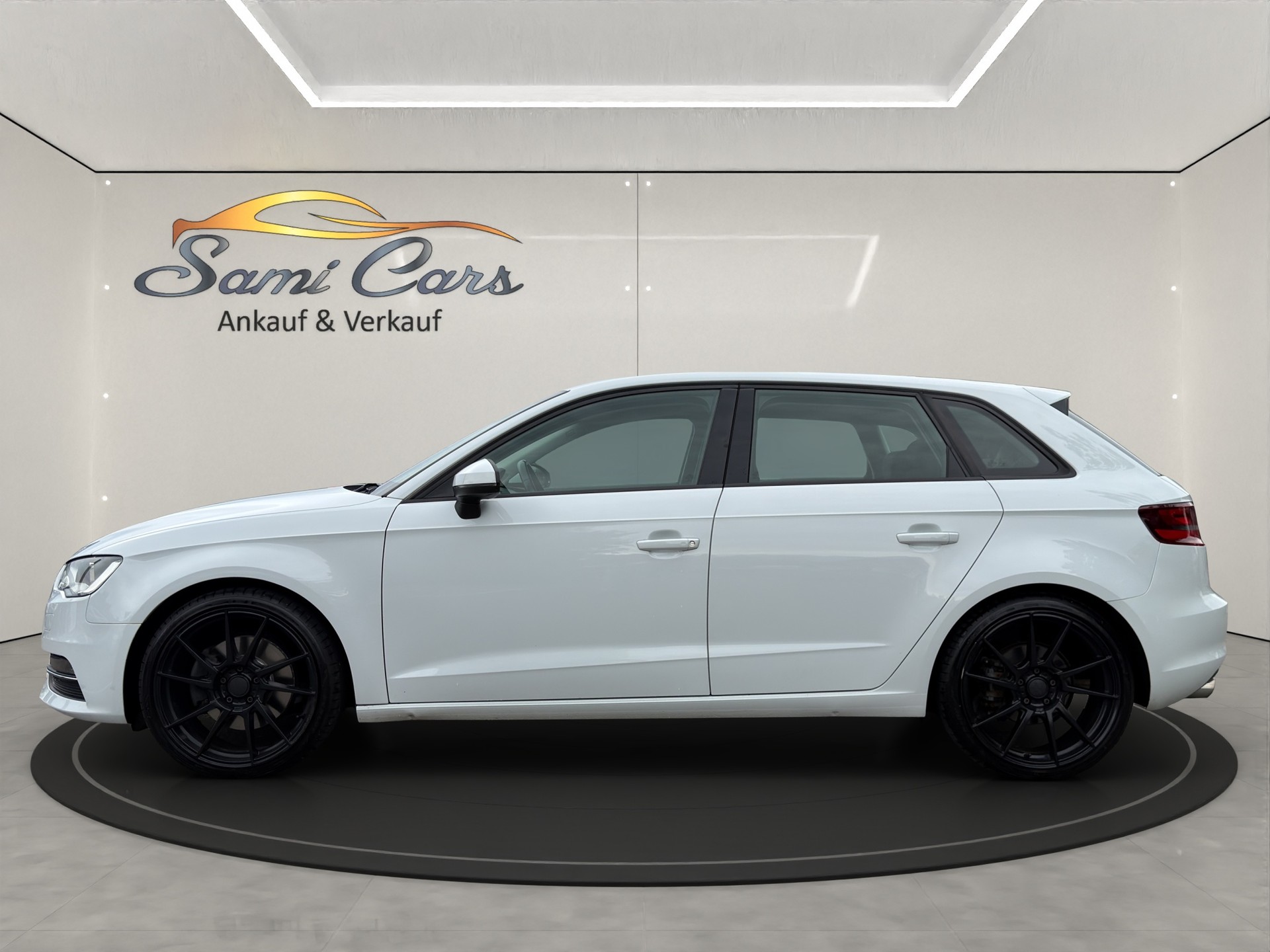 AUDI A3 Sportback 1.8 TFSI Ambition quattro S-tronic-showroom-element-2