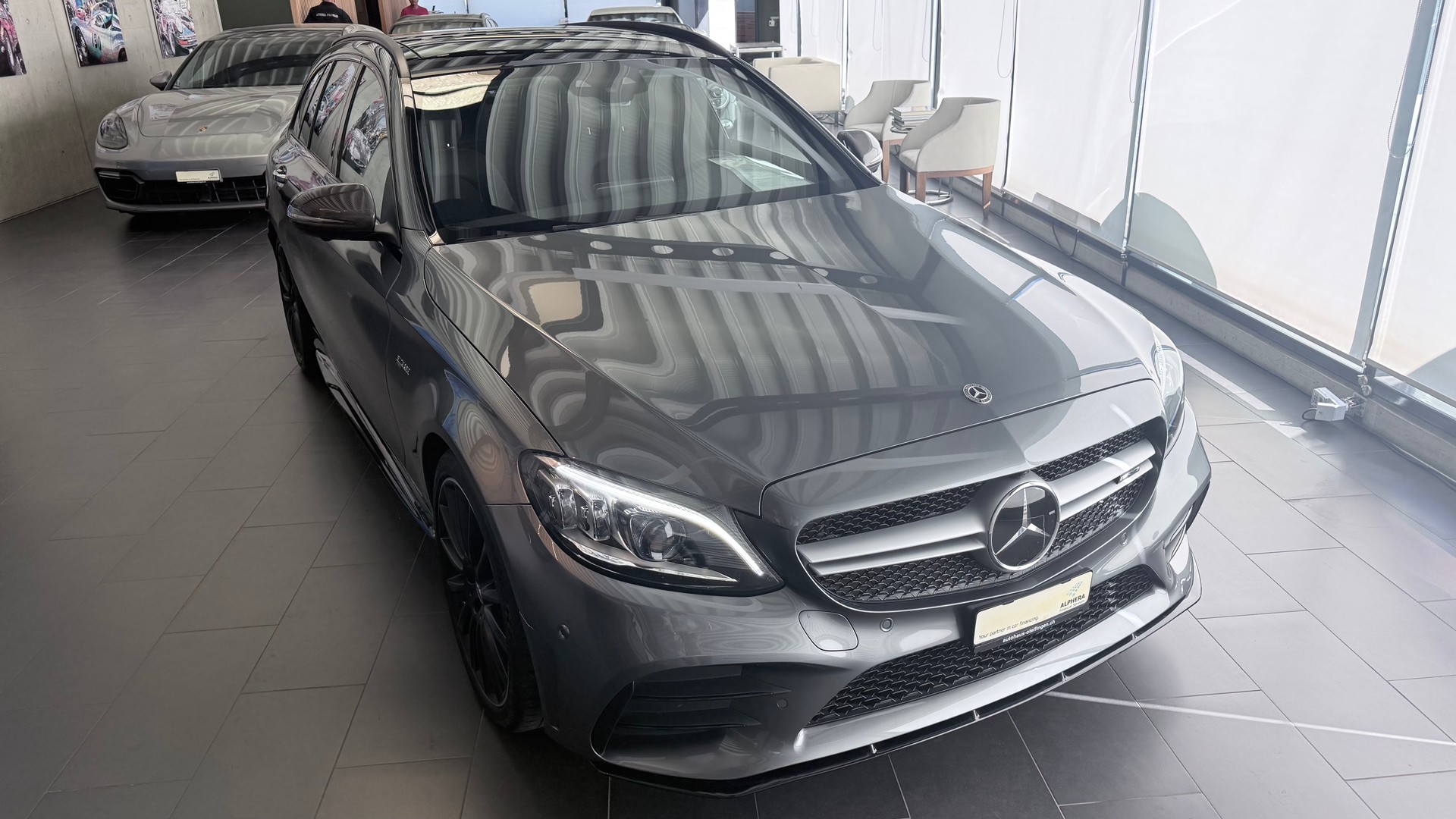 MERCEDES-BENZ C 43 AMG 4matic Kombi-showroom-element-1