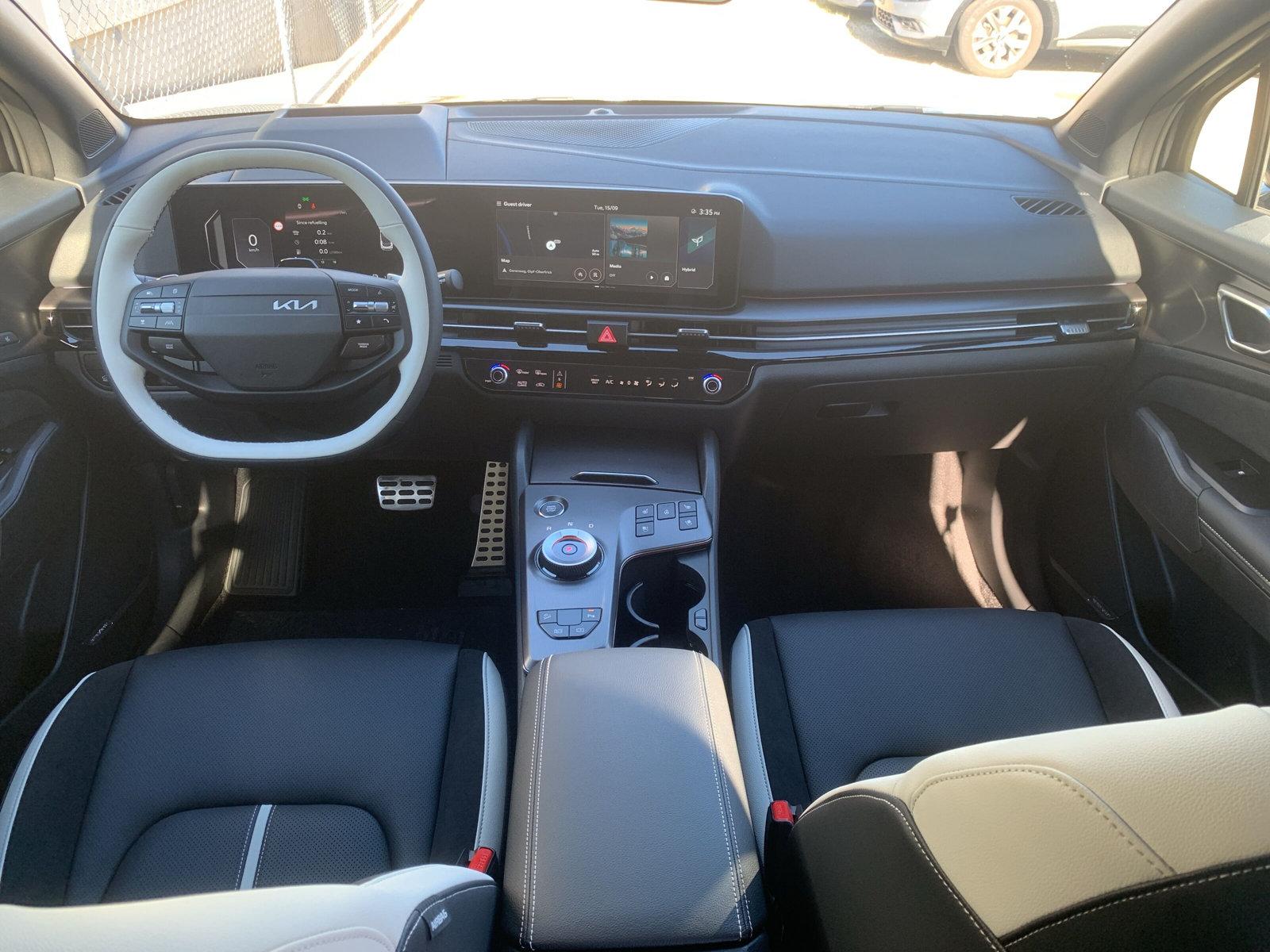 KIA Sportage 1.6 T-GDi Hybrid GT-Line-showroom-element-3