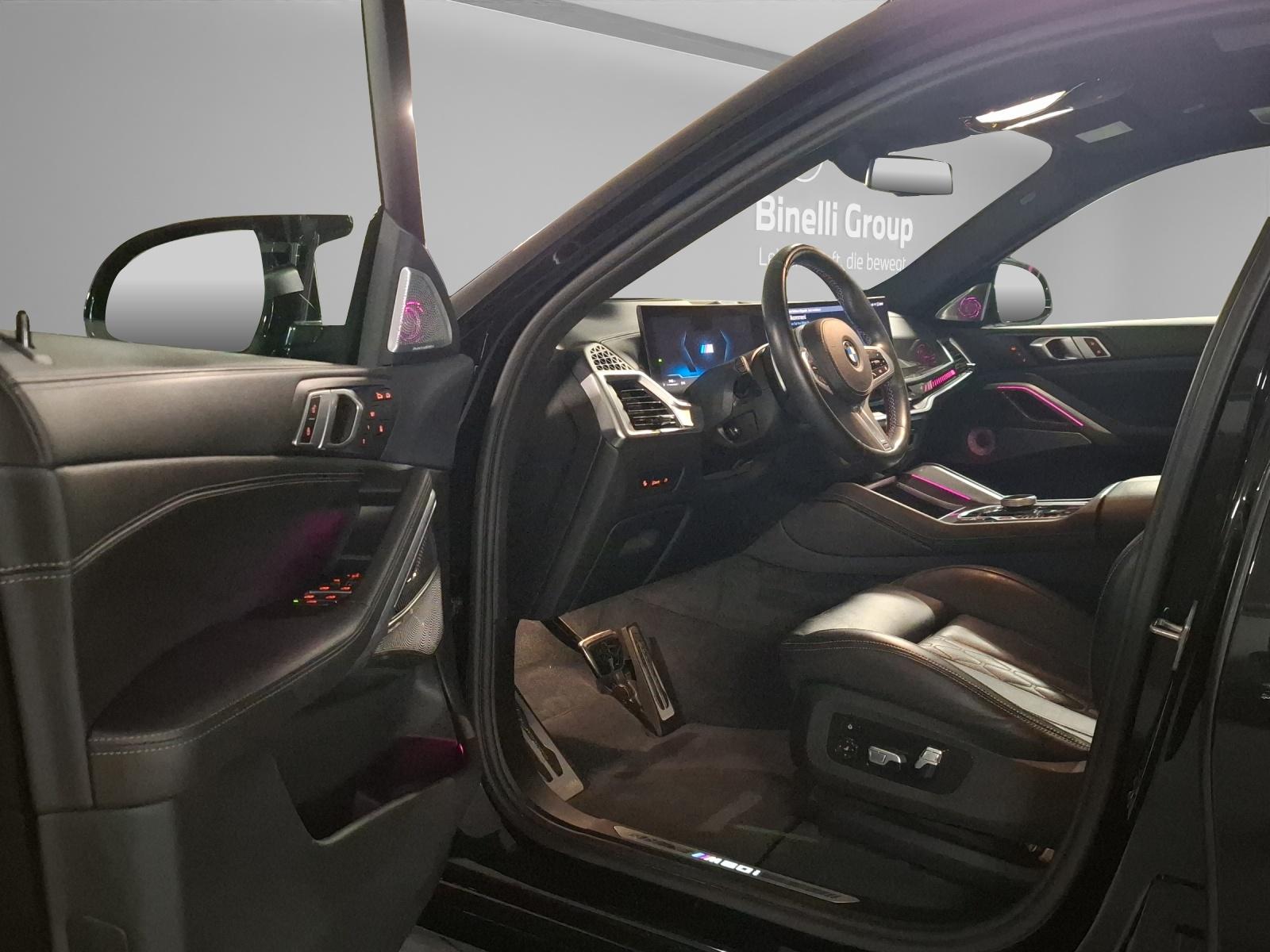 BMW X6 G06 M60i-showroom-element-3