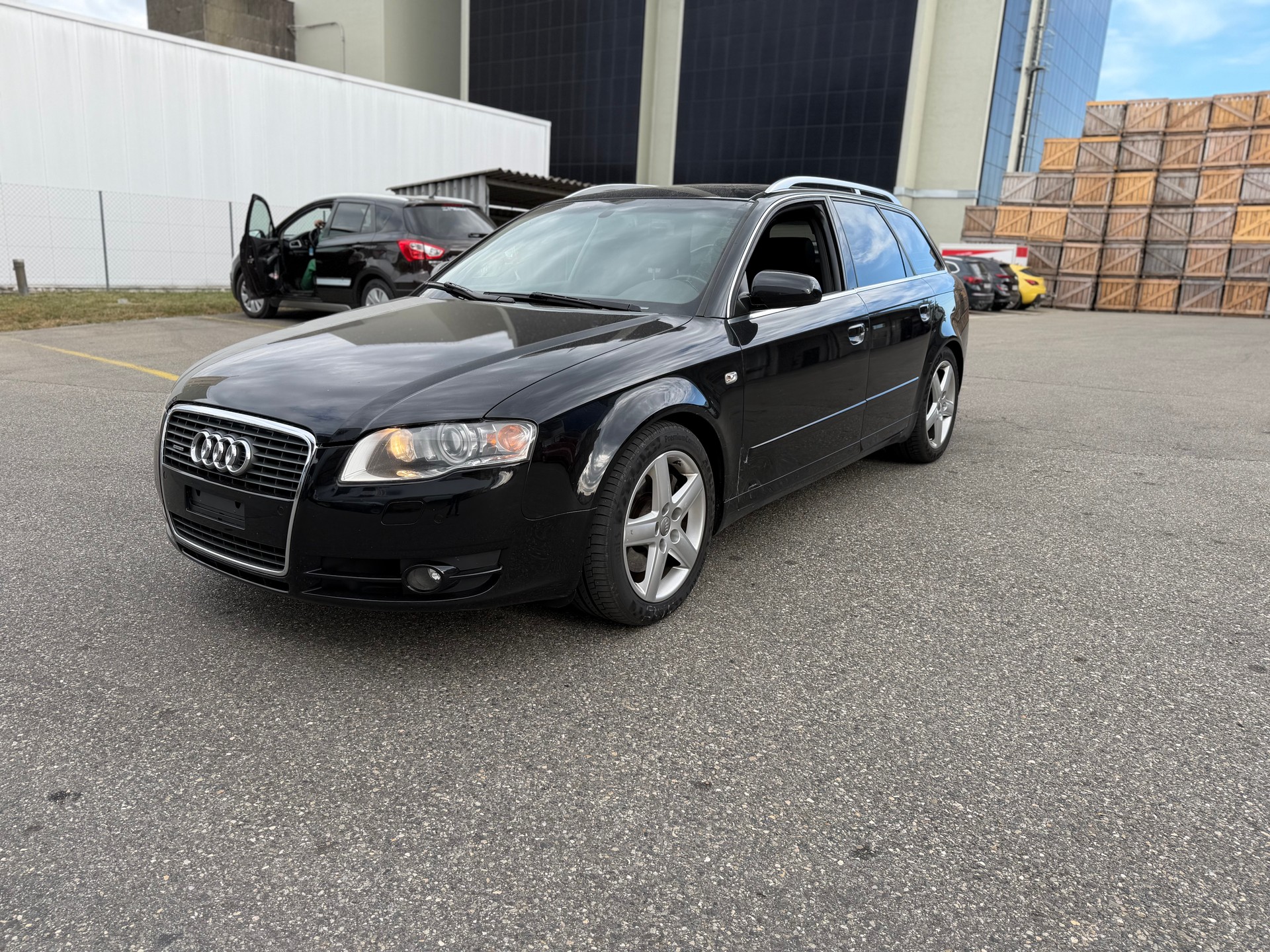 AUDI A4 Avant 3.0 V6 TDI quattro-showroom-element-1