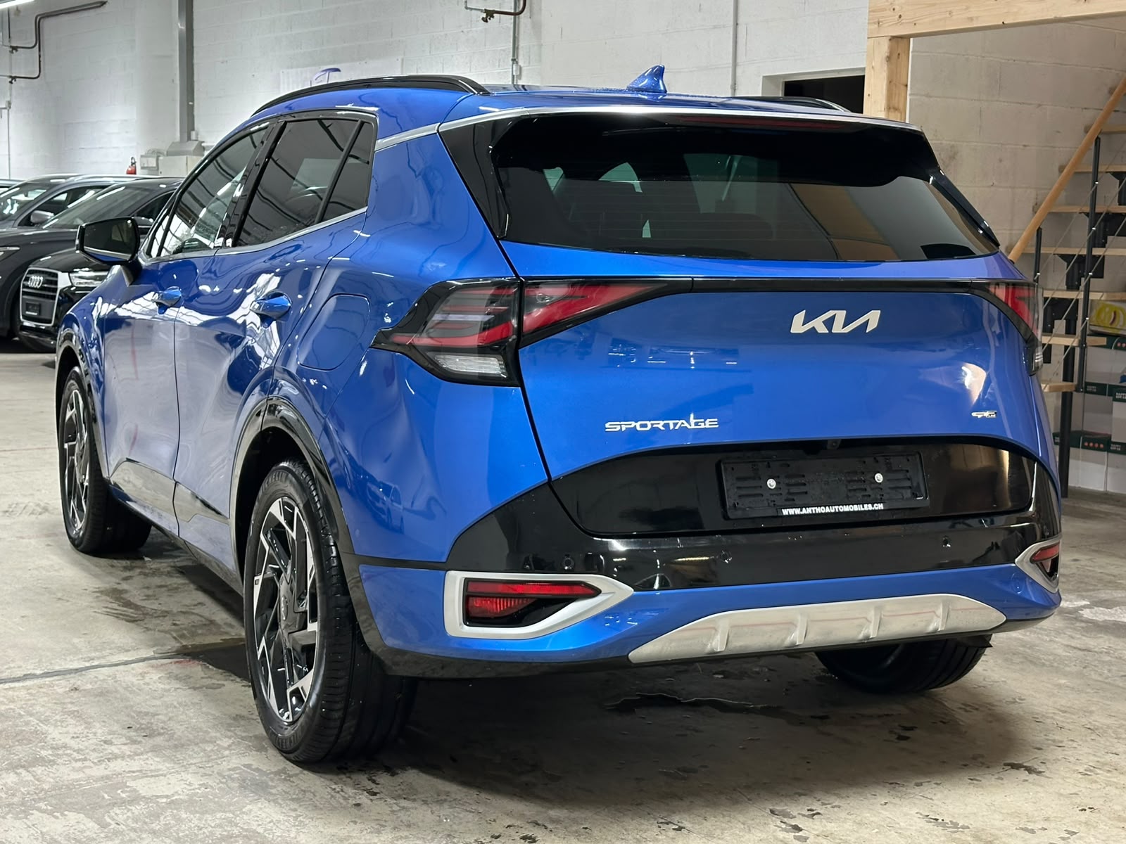 KIA Sportage 1.6T-GDi PHEV GT-Line 4x4 A-image-4