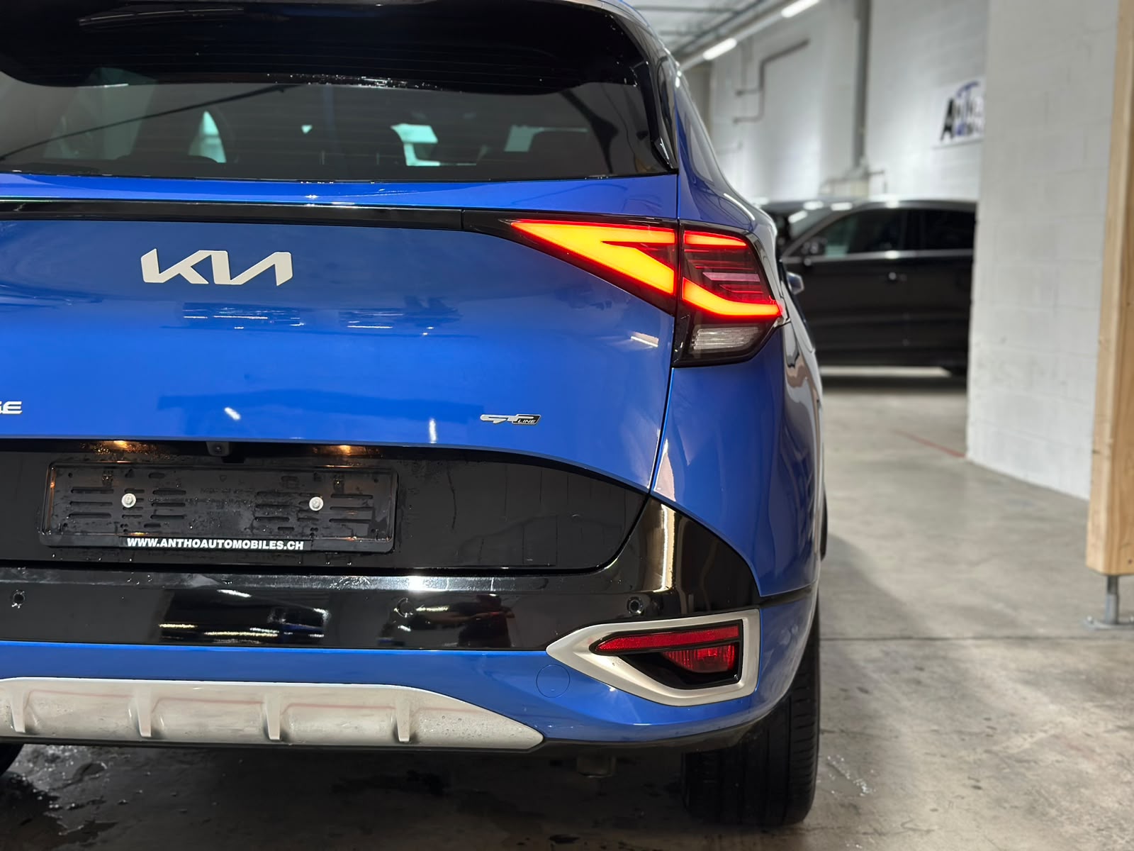 KIA Sportage 1.6T-GDi PHEV GT-Line 4x4 A-image-6
