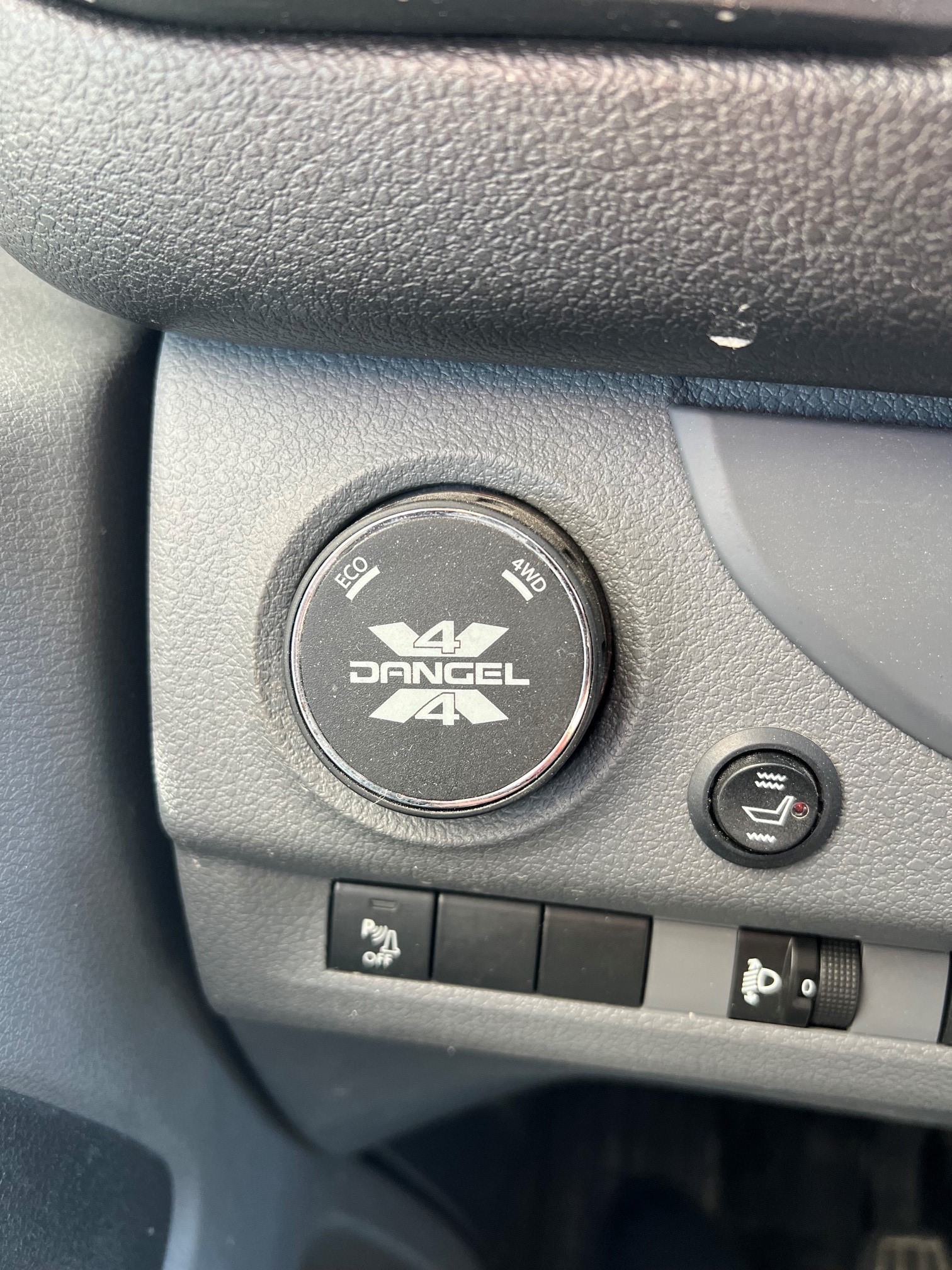 TOYOTA Proace 2.0D Panel Van Long Active 4x4-image-7