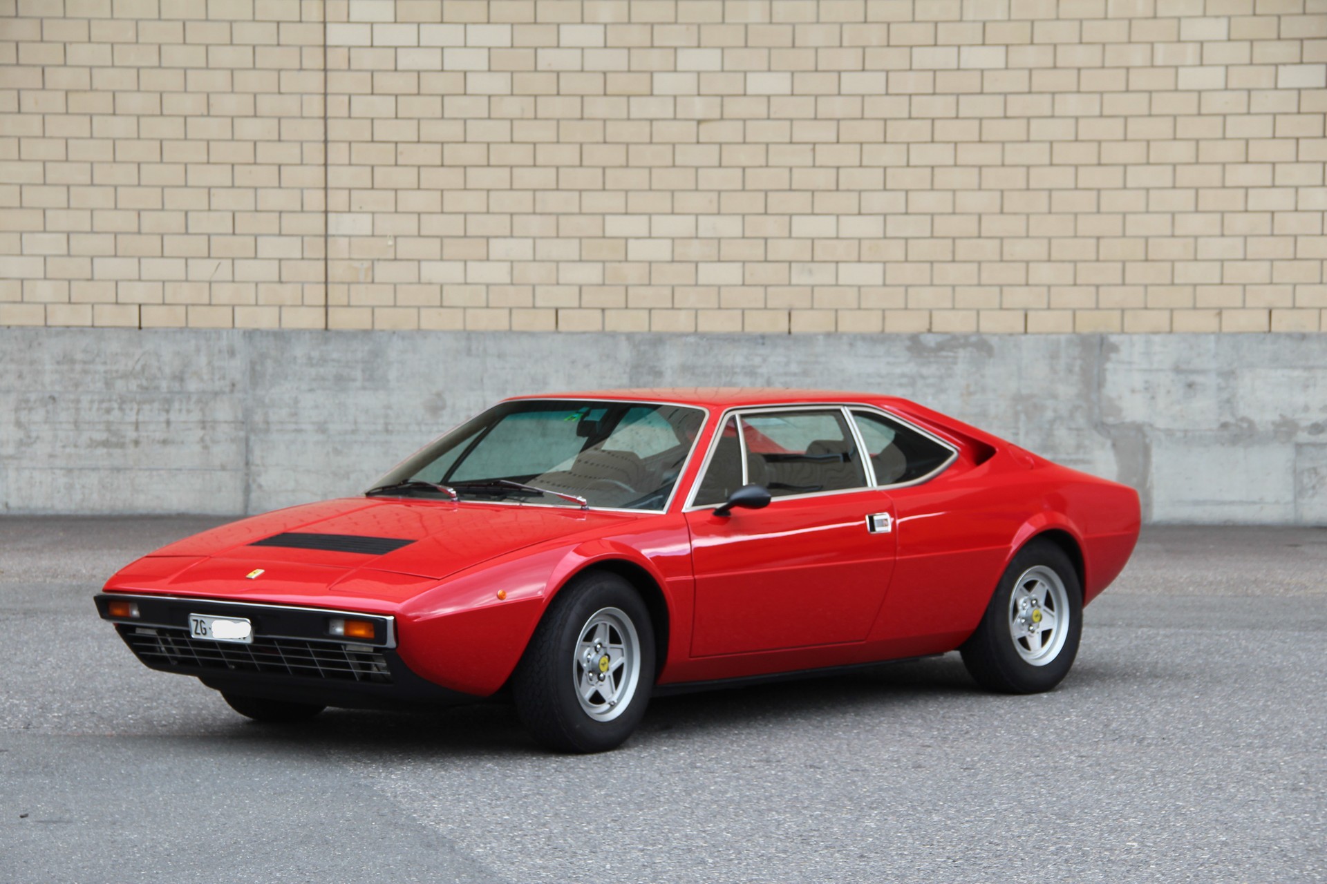 FERRARI 308gt4-image-4