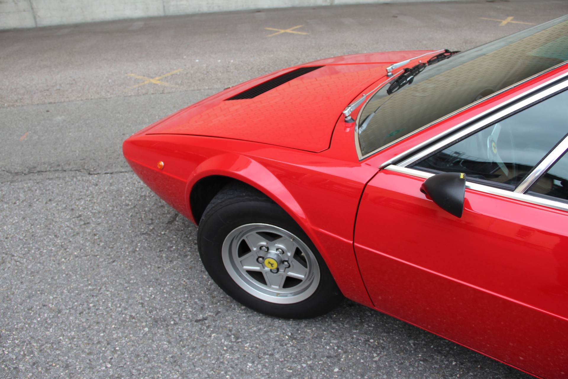 FERRARI 308gt4-image-8