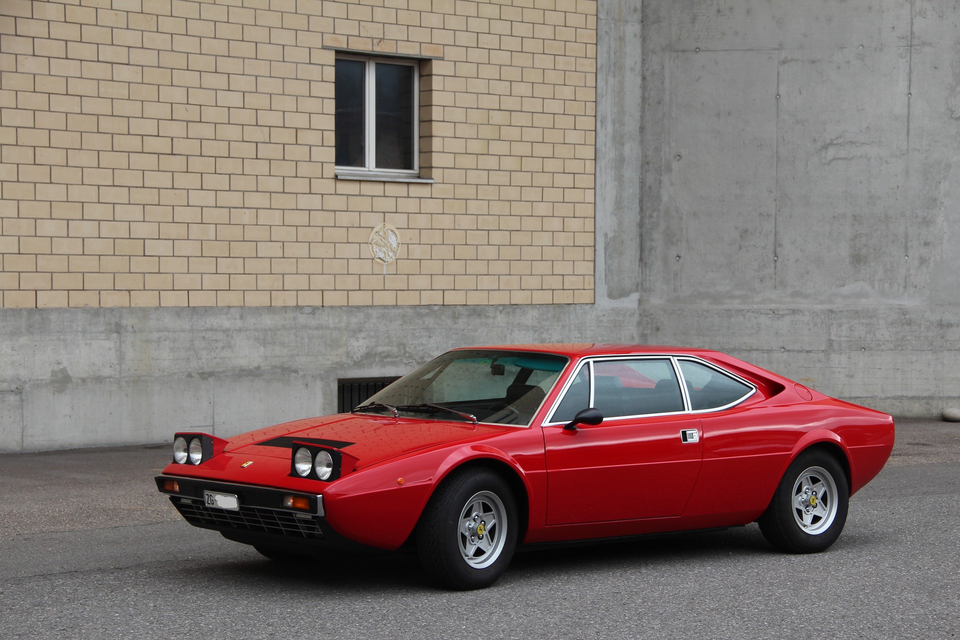 FERRARI 308gt4-image-3