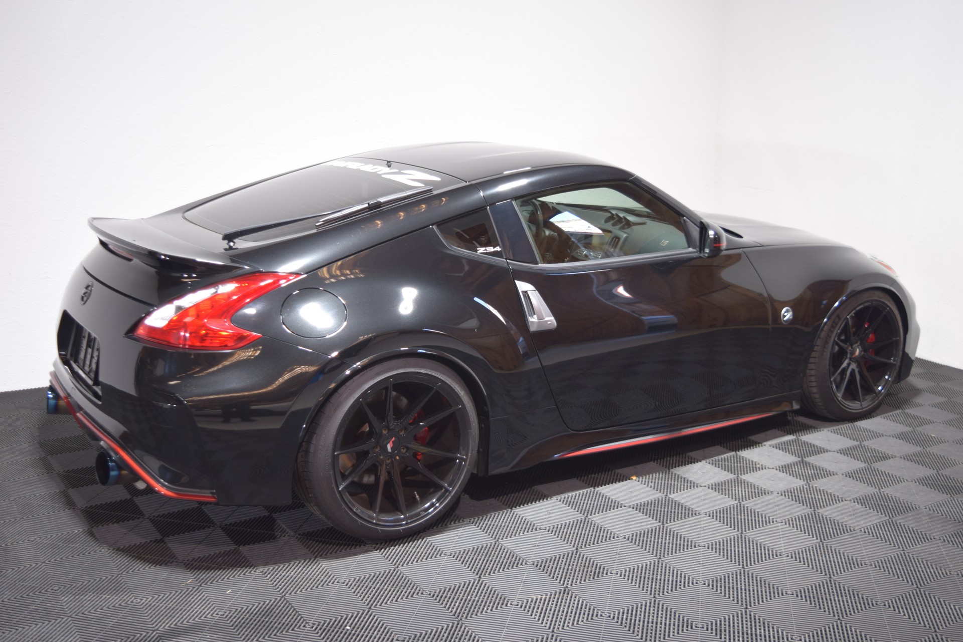 NISSAN 370 Z nismo-image-8