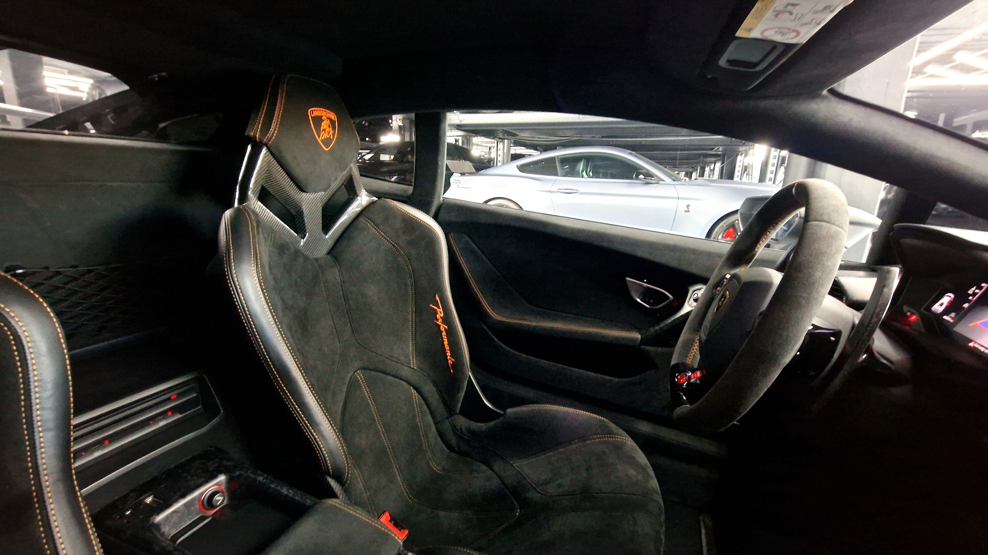 LAMBORGHINI Huracan Coupé 5.2 Performante-image-15