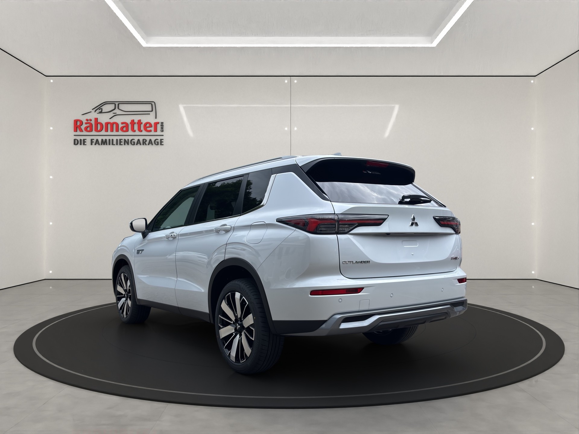 MITSUBISHI Outlander 2.4 PHEV Intense 4x4-showroom-element-3