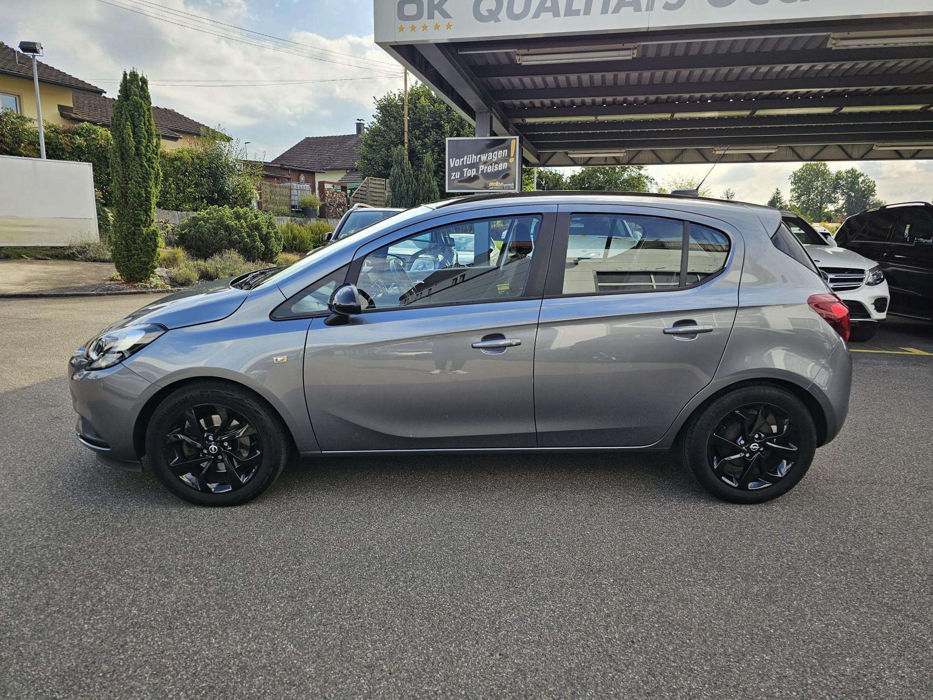 OPEL Corsa 1.0 T EcoTec Black Edition-image-4