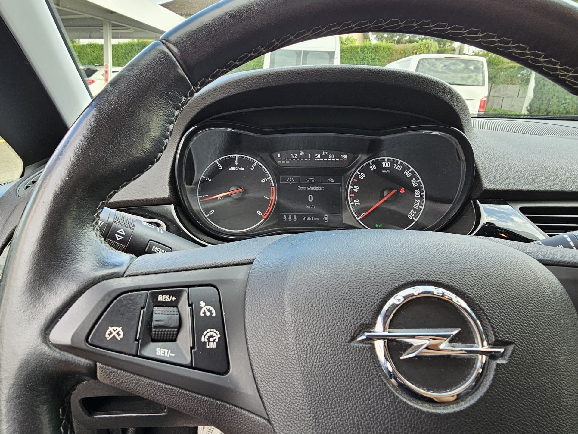OPEL Corsa 1.0 T EcoTec Black Edition-image-13
