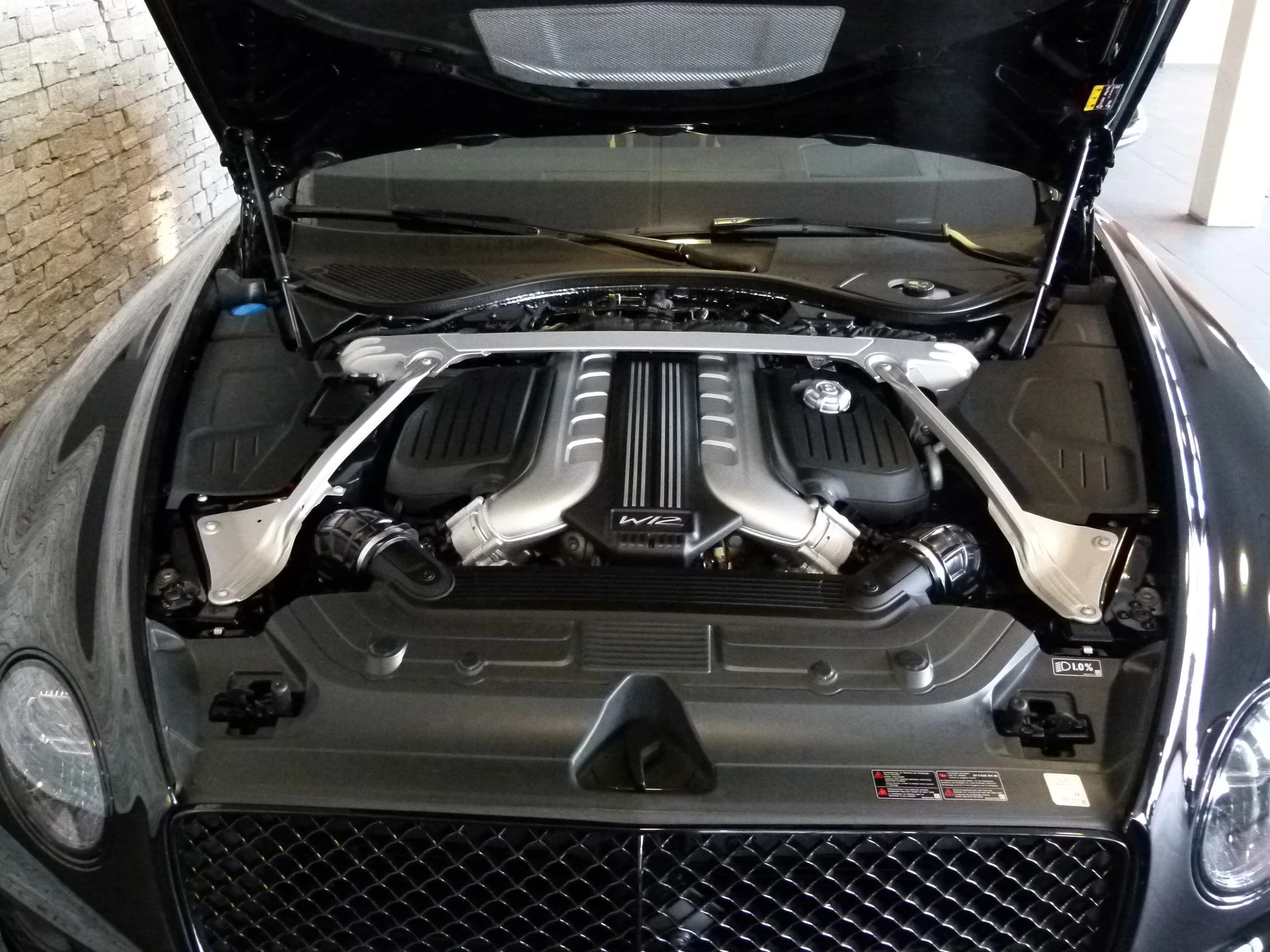 BENTLEY Continental GT 6.0 W12 Speed-image-21