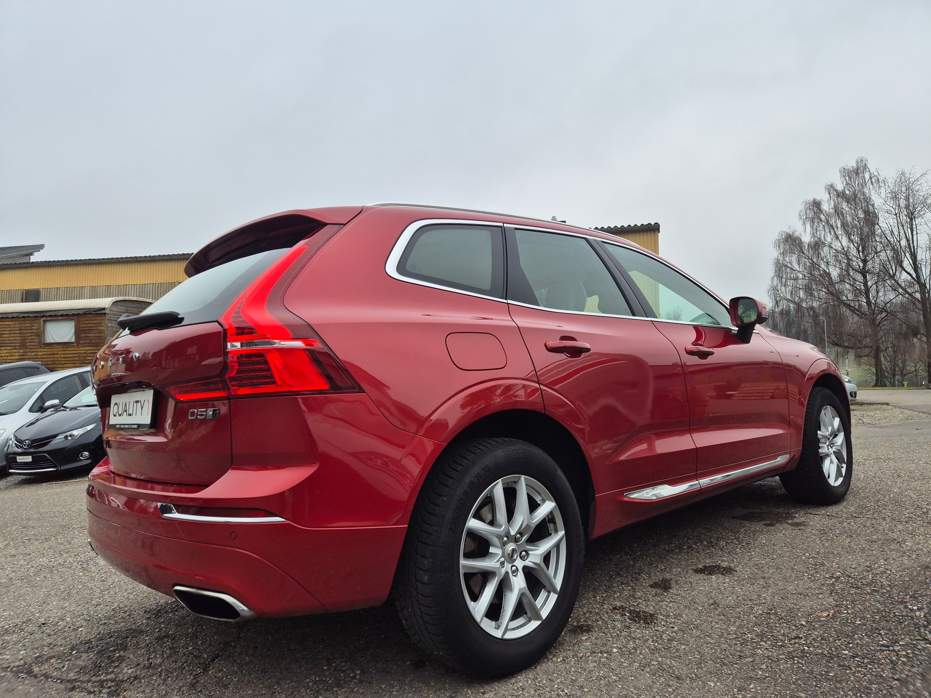 VOLVO XC60 D5 AWD Inscription Geartronic-image-10