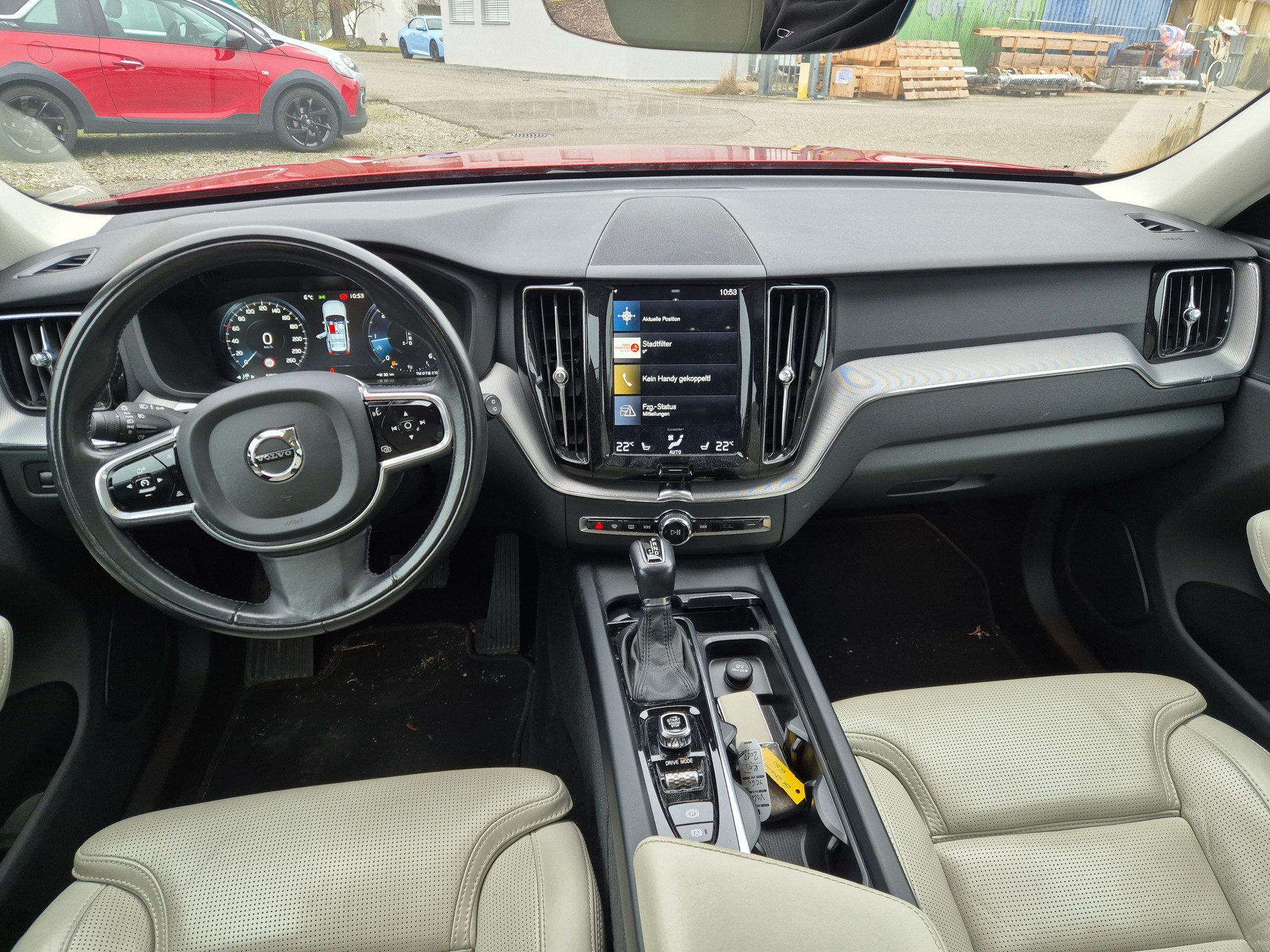 VOLVO XC60 D5 AWD Inscription Geartronic-image-4