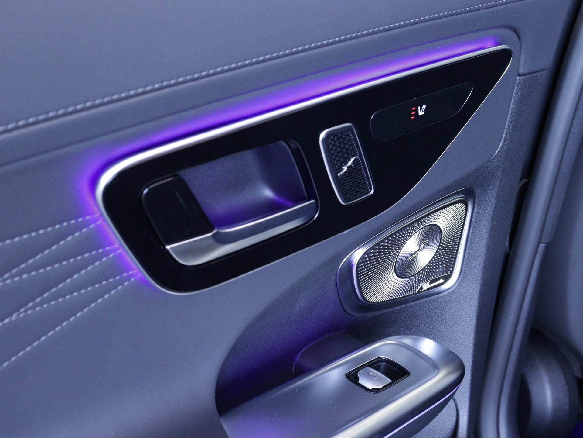 MERCEDES-BENZ C 220 d All-Terrain Avantgarde 4matic Kombi-image-12
