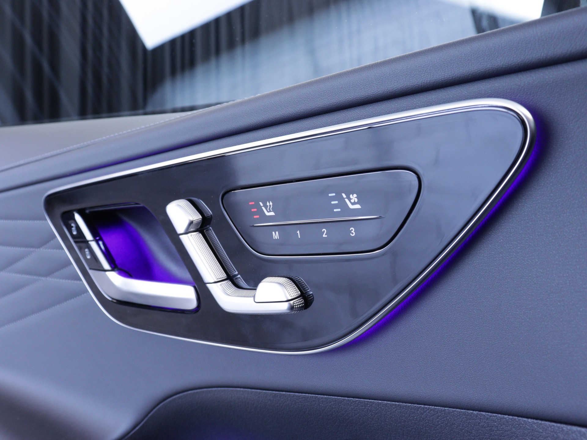 MERCEDES-BENZ C 220 d All-Terrain Avantgarde 4matic Kombi-image-10