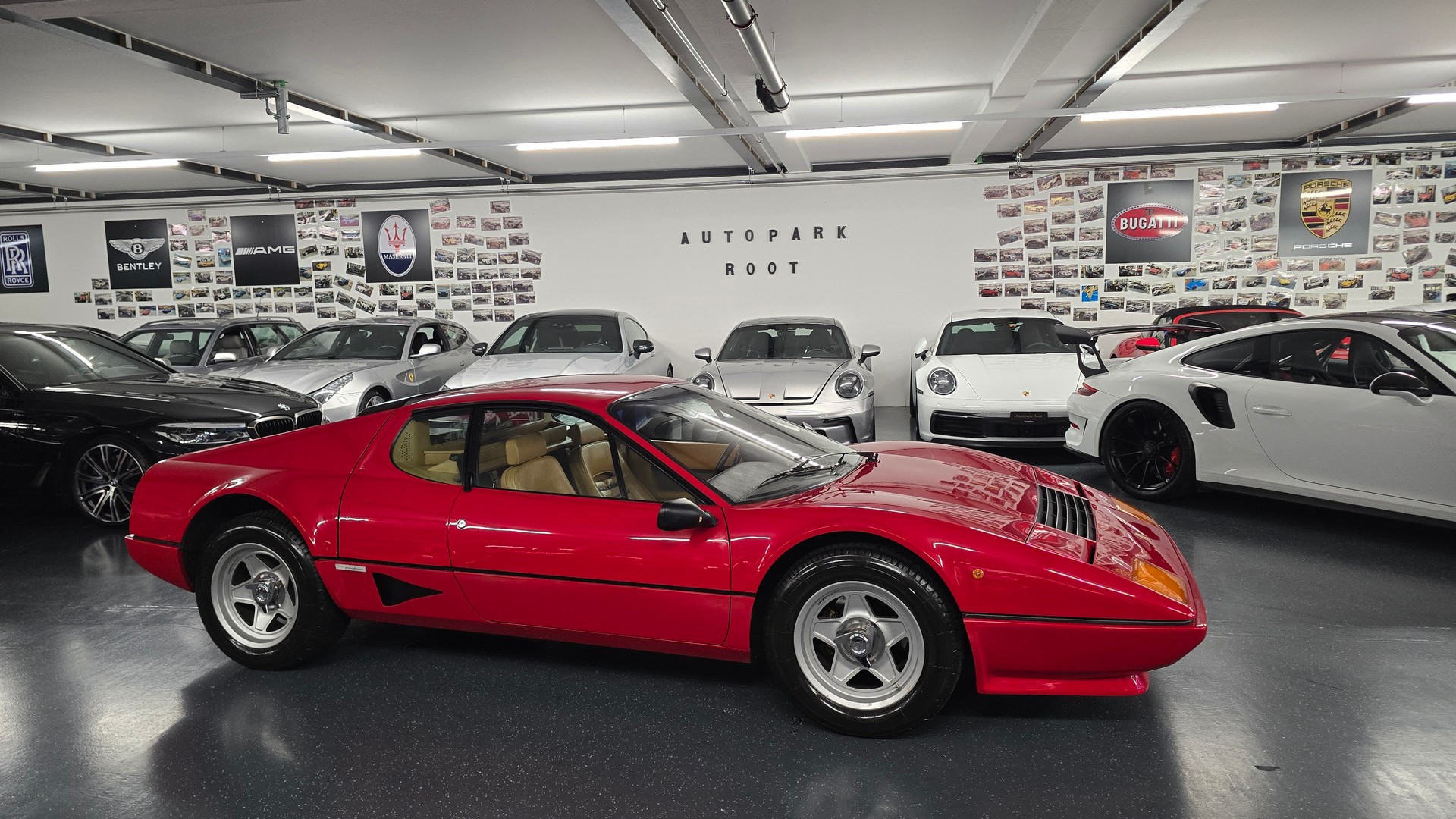 FERRARI 512 BBi-showroom-element-2