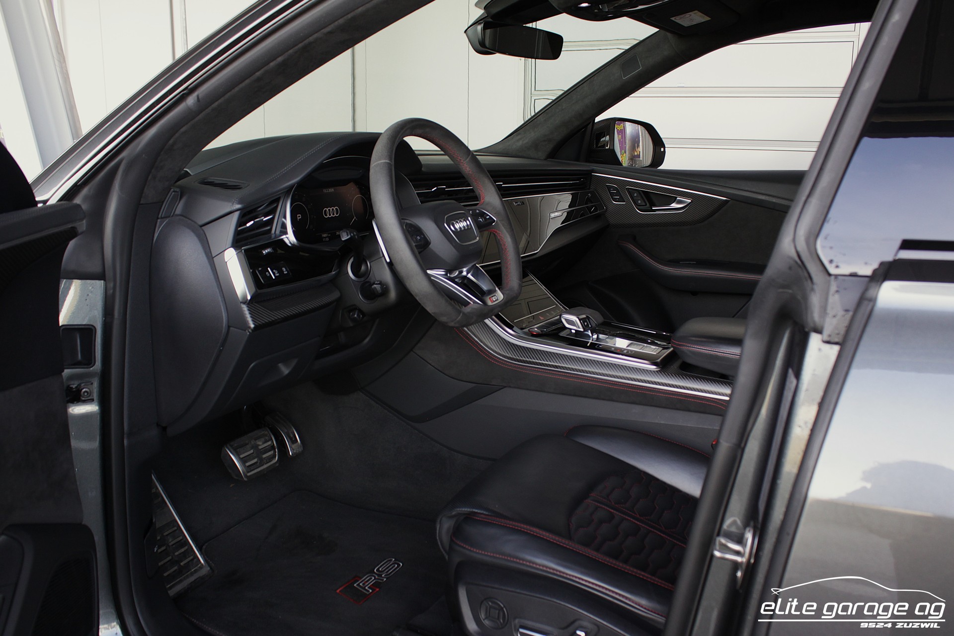 AUDI RSQ8 quattro tiptronic RS-Dynamik-image-13