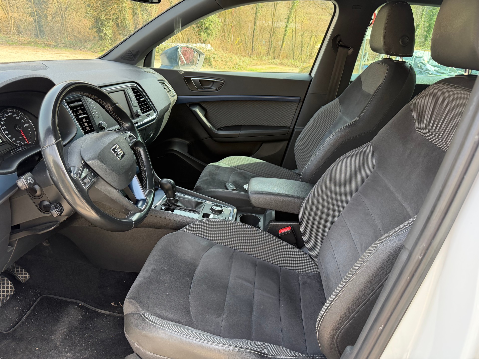 SEAT Ateca 2.0 TDI CR Xcellence 4Drive DSG-image-11