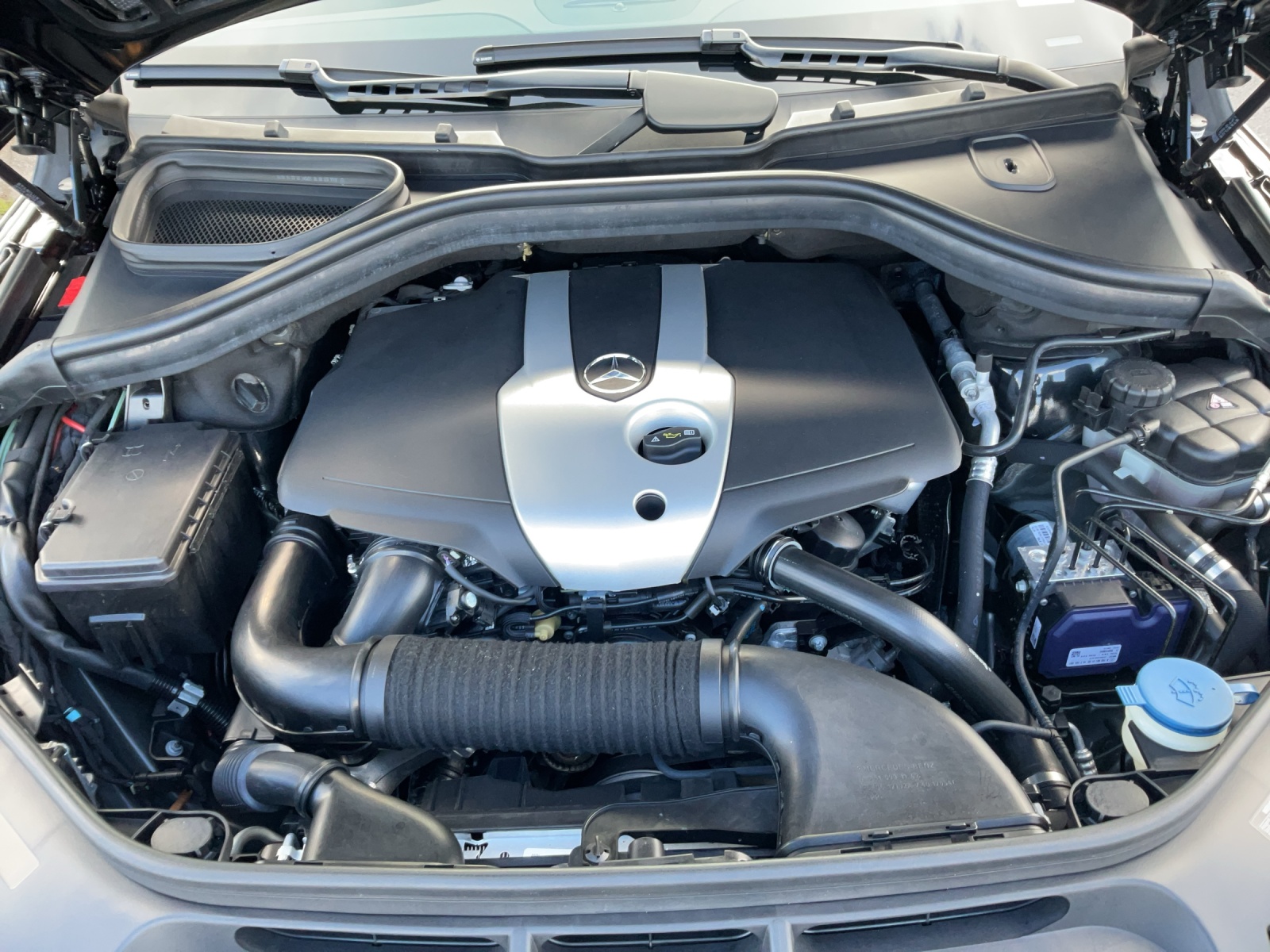 MERCEDES-BENZ GLE 250 d Executive 4M-image-17