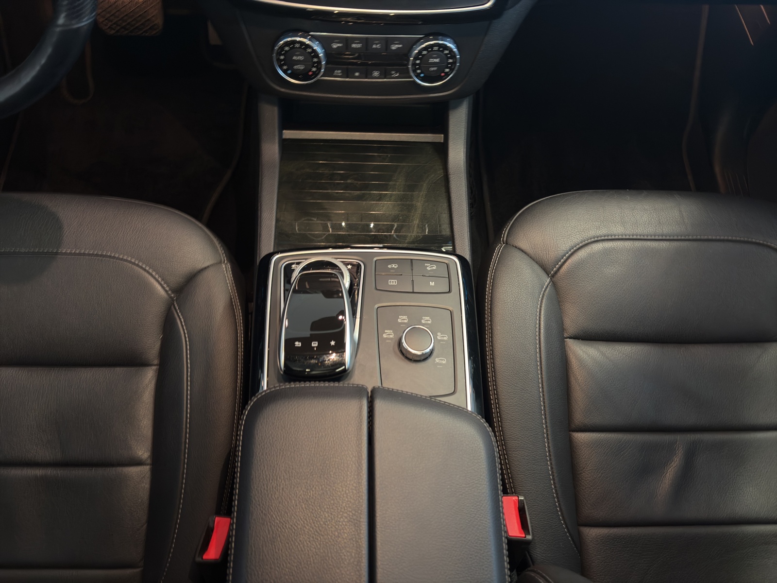 MERCEDES-BENZ GLE 250 d Executive 4M-image-14