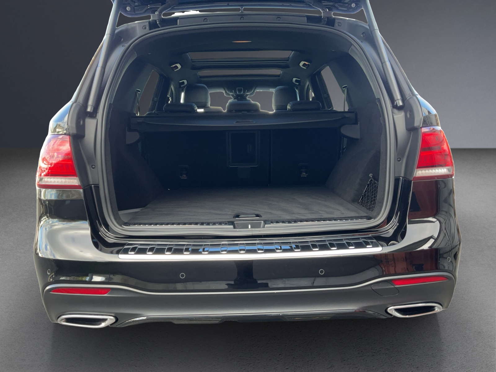 MERCEDES-BENZ GLE 250 d Executive 4M-image-16