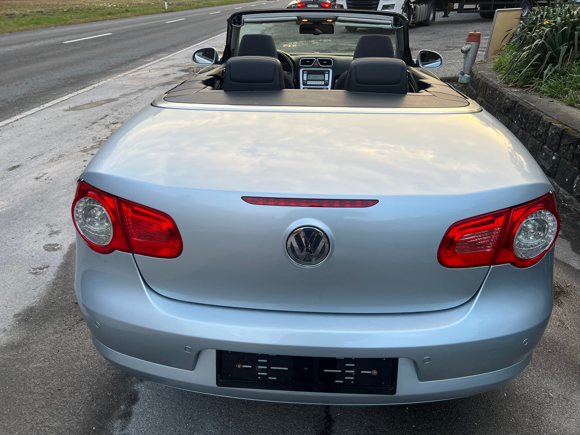 VW Eos 1.6 FSI-image-7