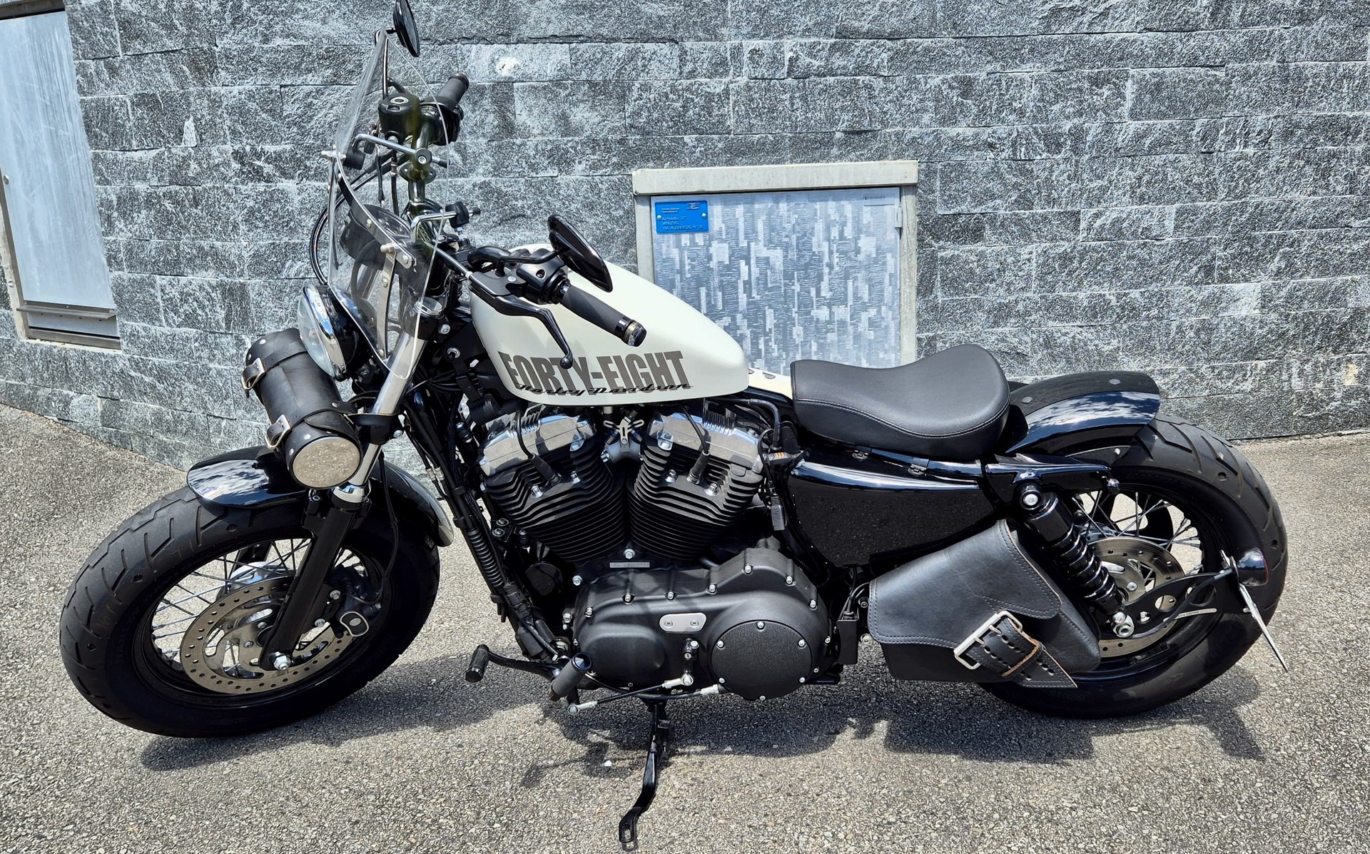 HARLEY-DAVIDSON XL 1200 Forty Eight-image-1