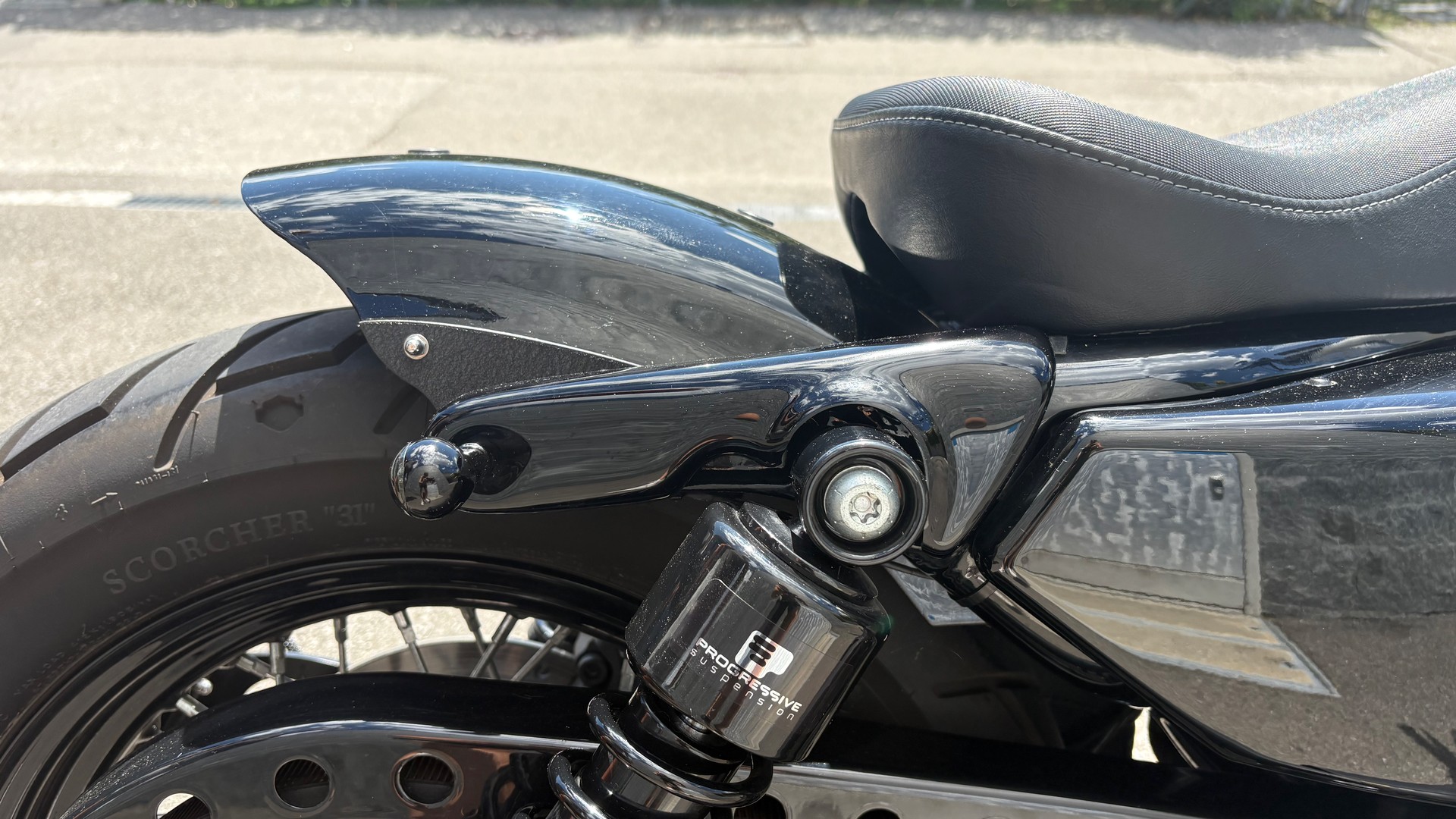 HARLEY-DAVIDSON XL 1200 Forty Eight-image-7