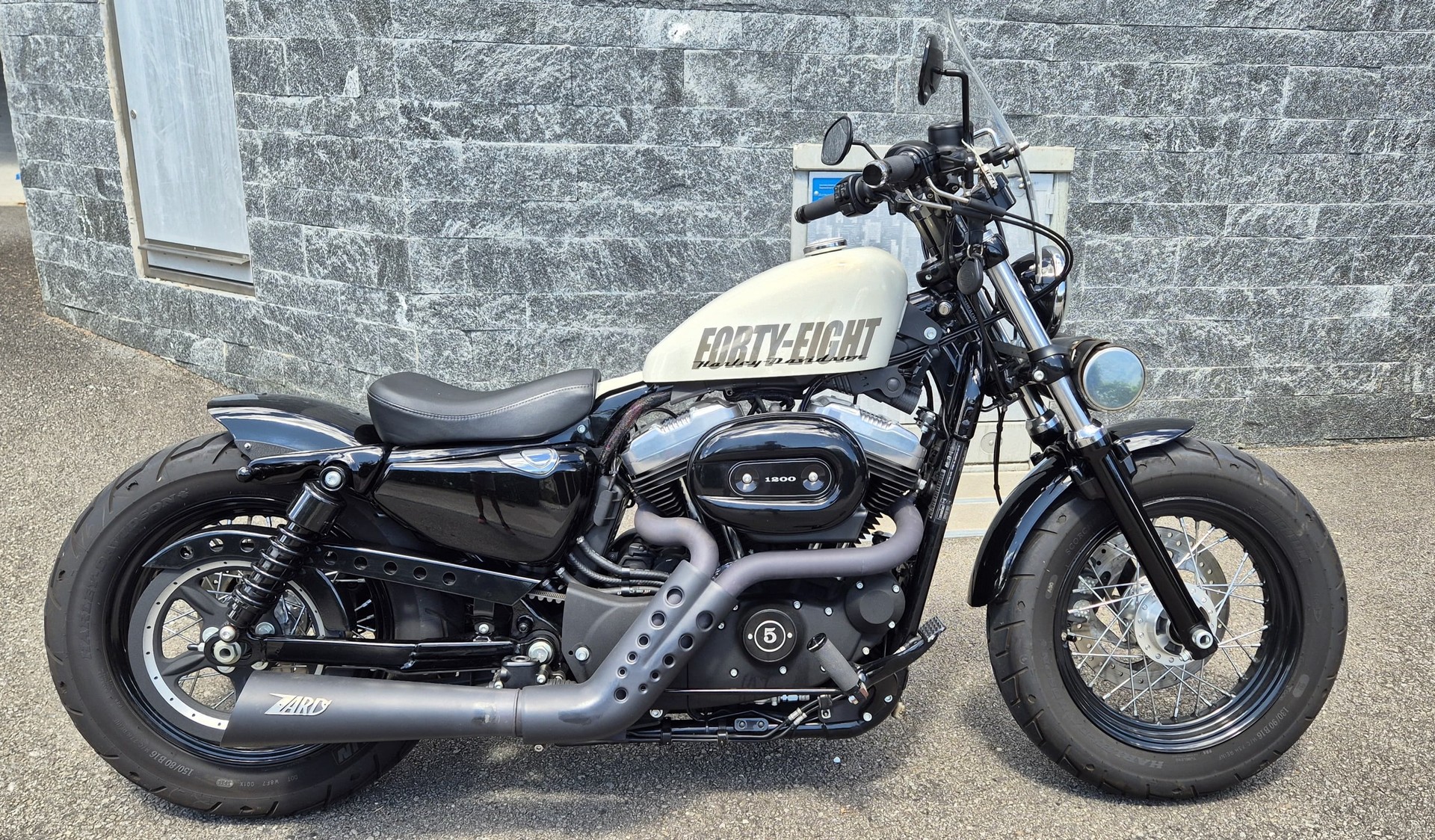 HARLEY-DAVIDSON XL 1200 Forty Eight-image-0