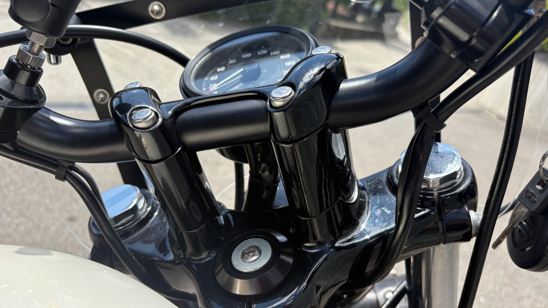 HARLEY-DAVIDSON XL 1200 Forty Eight-image-5